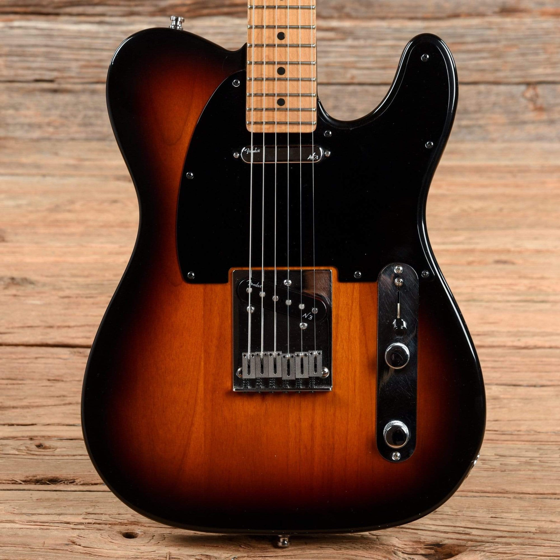 Fender American Standard Telecaster Sunburst 1999 Electric Guitars / Solid Body