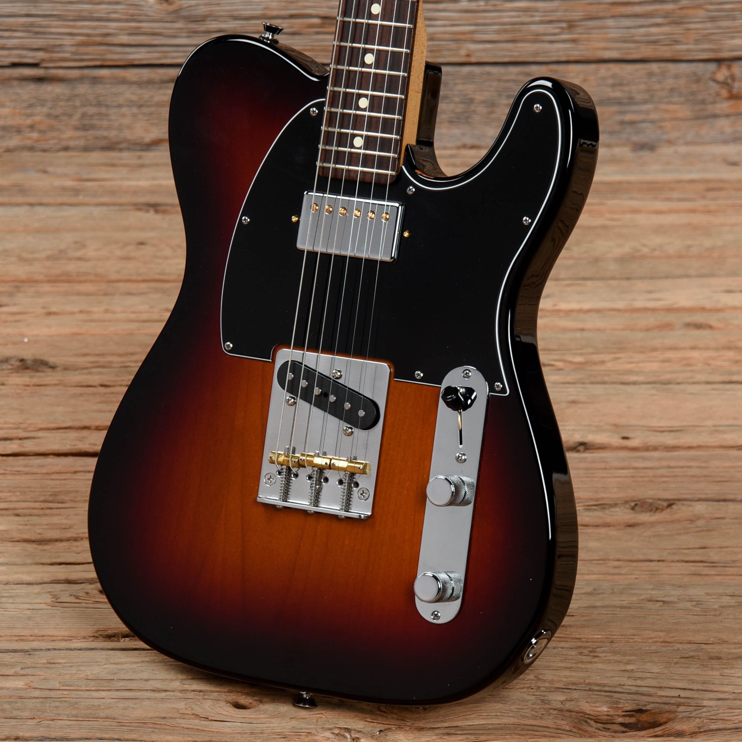 Fender American Standard Telecaster Sunburst 2014 Chicago Music Exchange fender-american-standard-telecaster-sunburst-2014-chicago-music-exchange