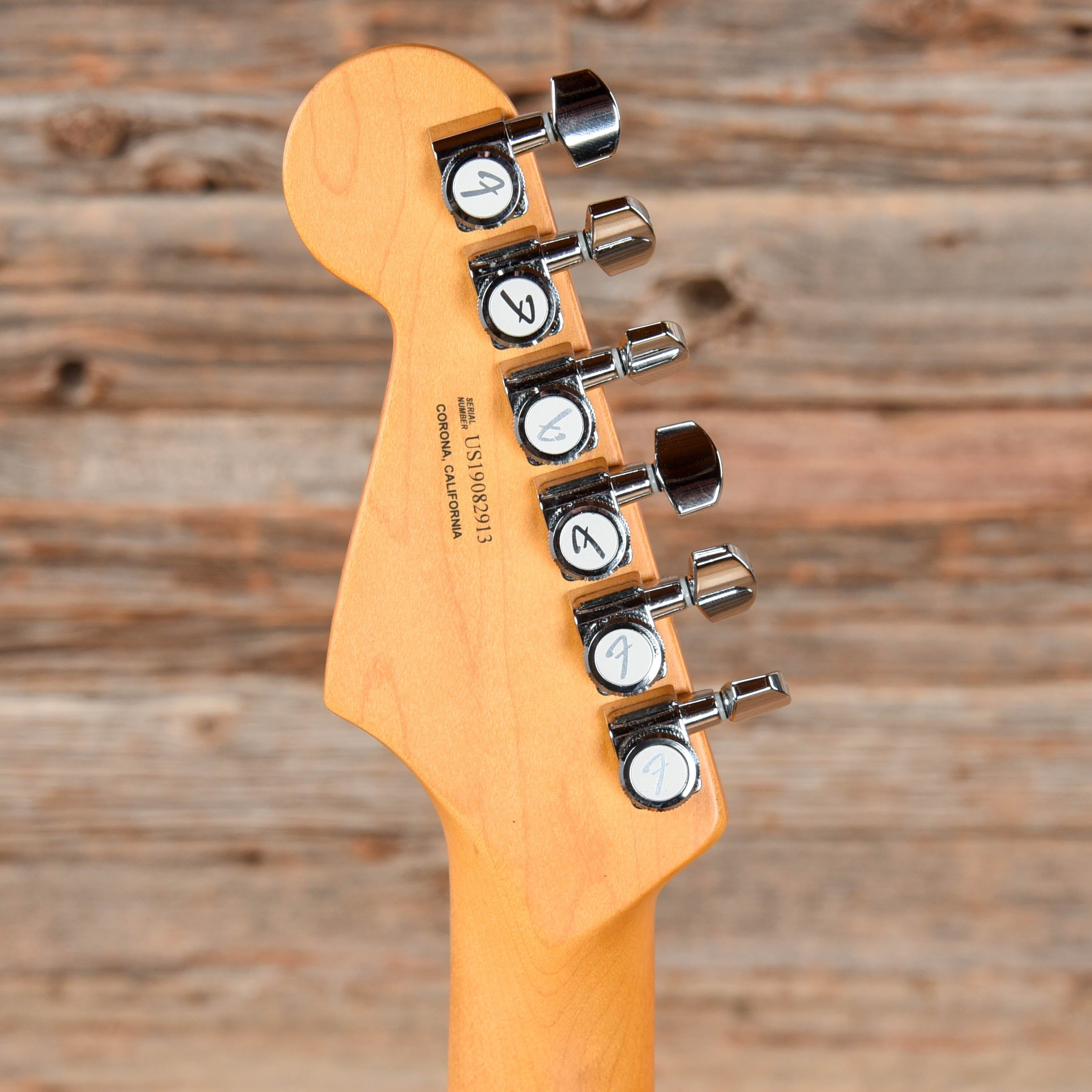 Fender American Ultra Stratocaster Arctic Pearl 2019 Electric Guitars / Solid Body