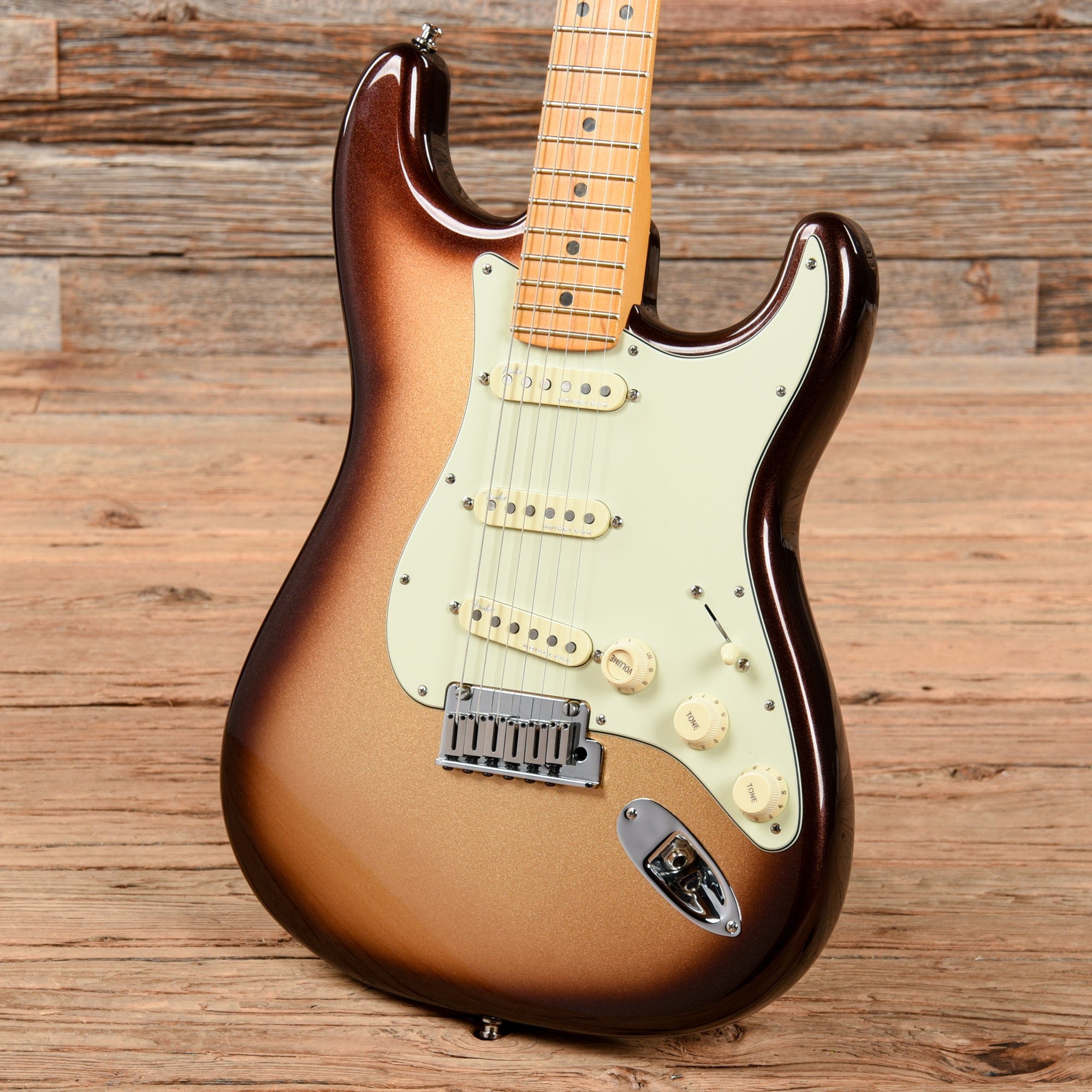Fender American Ultra Stratocaster Mocha Burst 2019 Electric Guitars / Solid Body