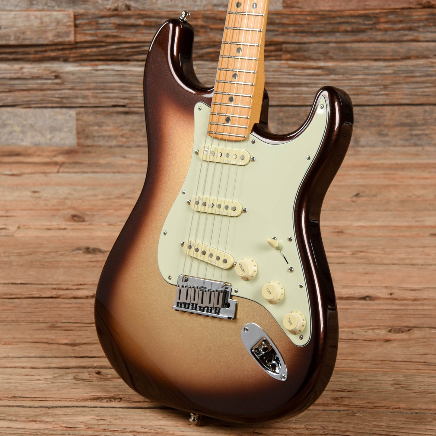 Fender American Ultra Stratocaster Ultra Burst 2021 Electric Guitars / Solid Body