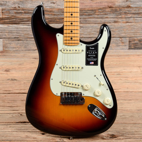 Fender American Ultra Stratocaster Ultraburst 2020 Electric Guitars / Solid Body