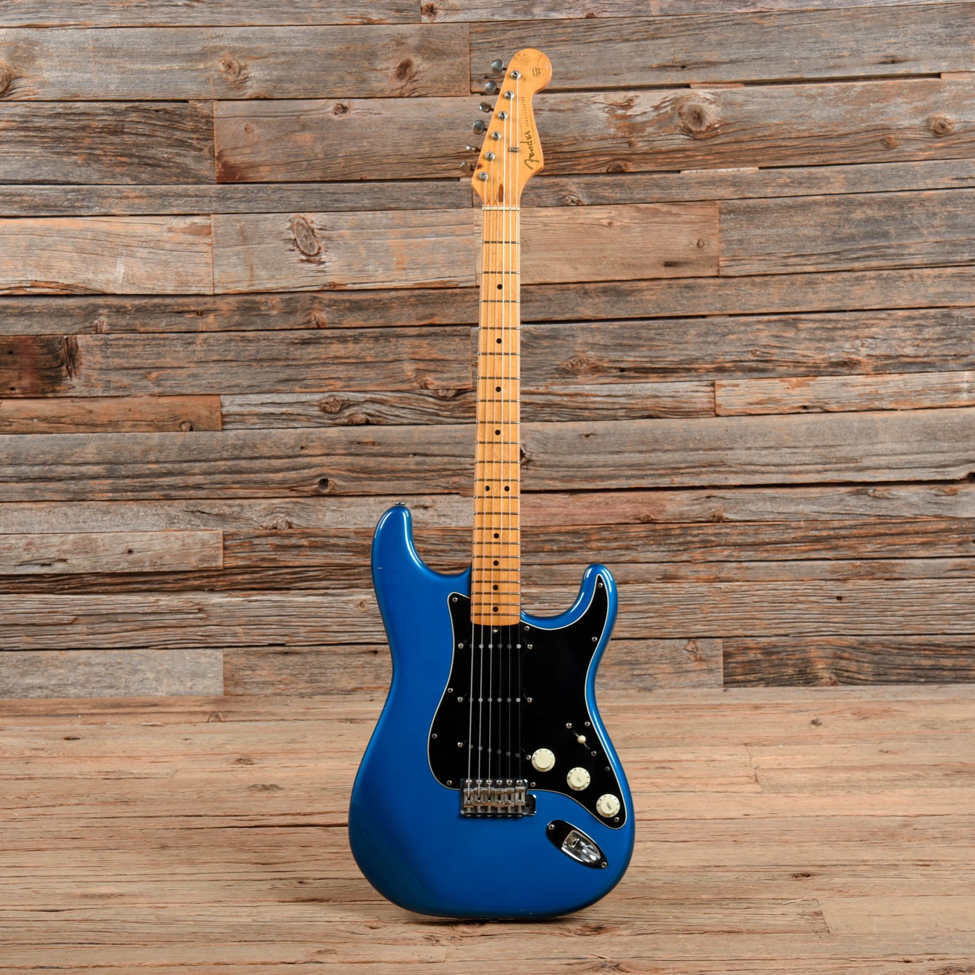 Fender American Vintage '57 Stratocaster Lake Placid Blue 1983 Electric Guitars / Solid Body