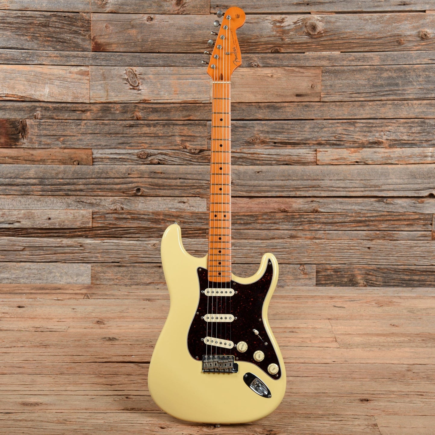 Fender American Vintage '57 Stratocaster Vintage White 1996 Electric Guitars / Solid Body