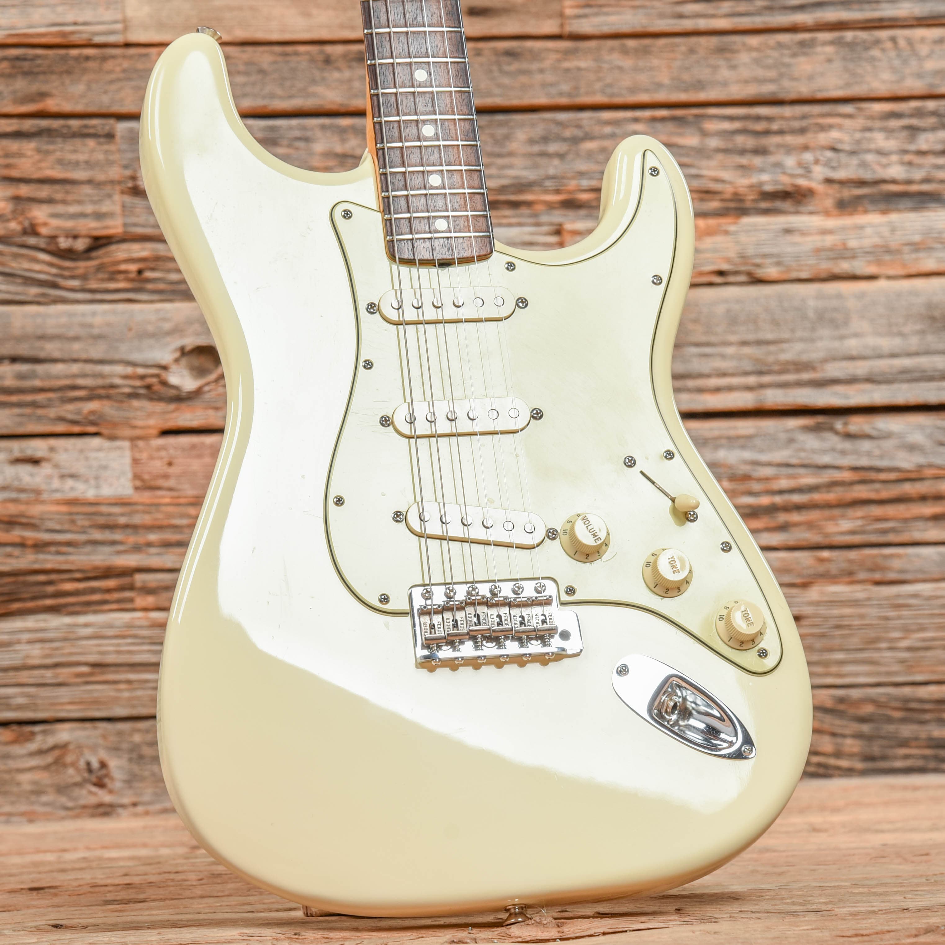 Fender American Vintage '62 Hot Rod Stratocaster Olympic White 2007 Electric Guitars / Solid Body