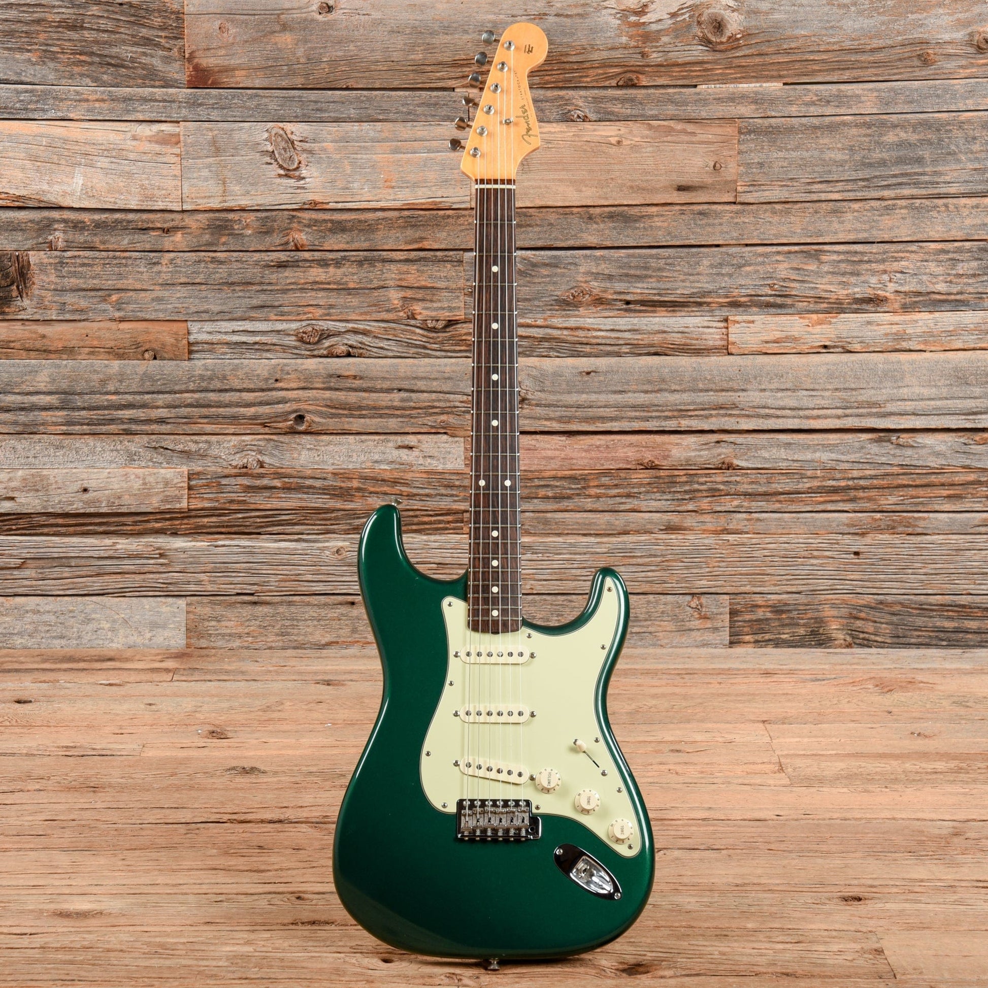 Fender American Vintage '62 Hot Rod Stratocaster Sherwood Green Metallic 2008 Electric Guitars / Solid Body