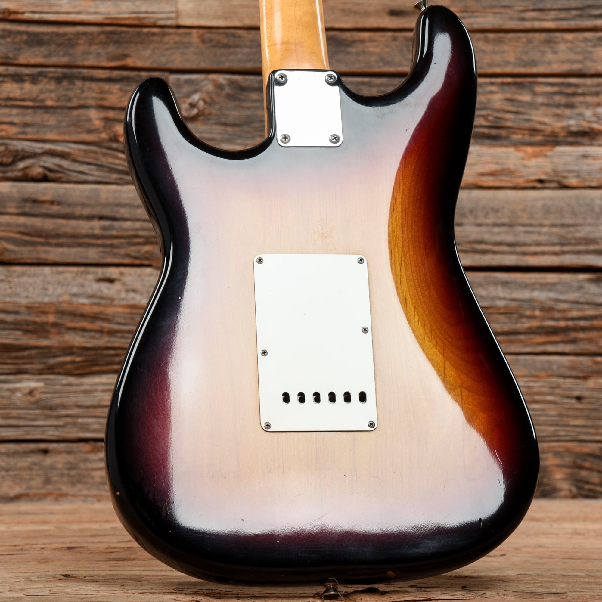Fender American Vintage '62 Stratocaster 3-Color Sunburst 1986 Electric Guitars / Solid Body