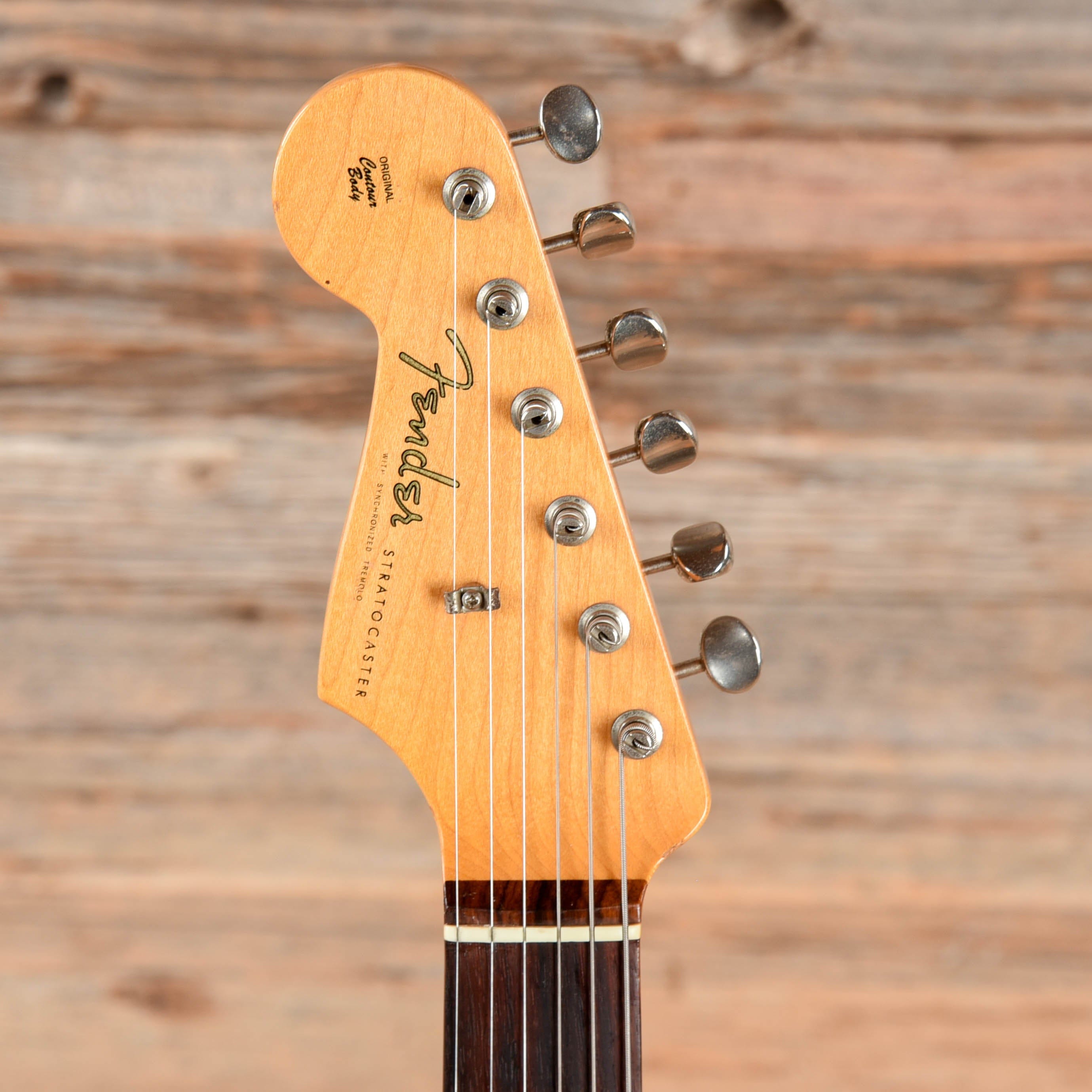 Fender American Vintage 62 Stratocaster Lefty 3-Color Sunburst 2008 LEFTY Electric Guitars / Solid Body