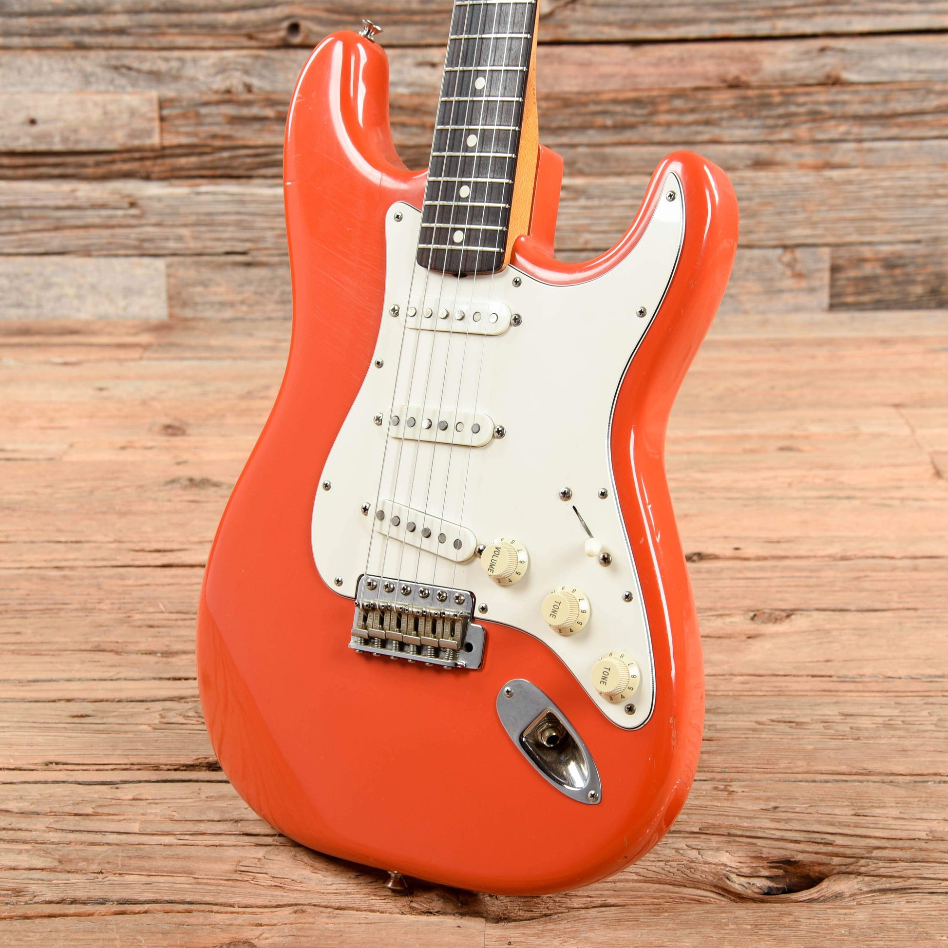 Fender American Vintage '62 Stratocaster Reissue Fiesta Red 1987 Electric Guitars / Solid Body