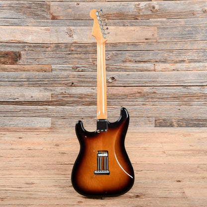 Fender American Vintage '62 Stratocaster Sunburst 2000 Electric Guitars / Solid Body