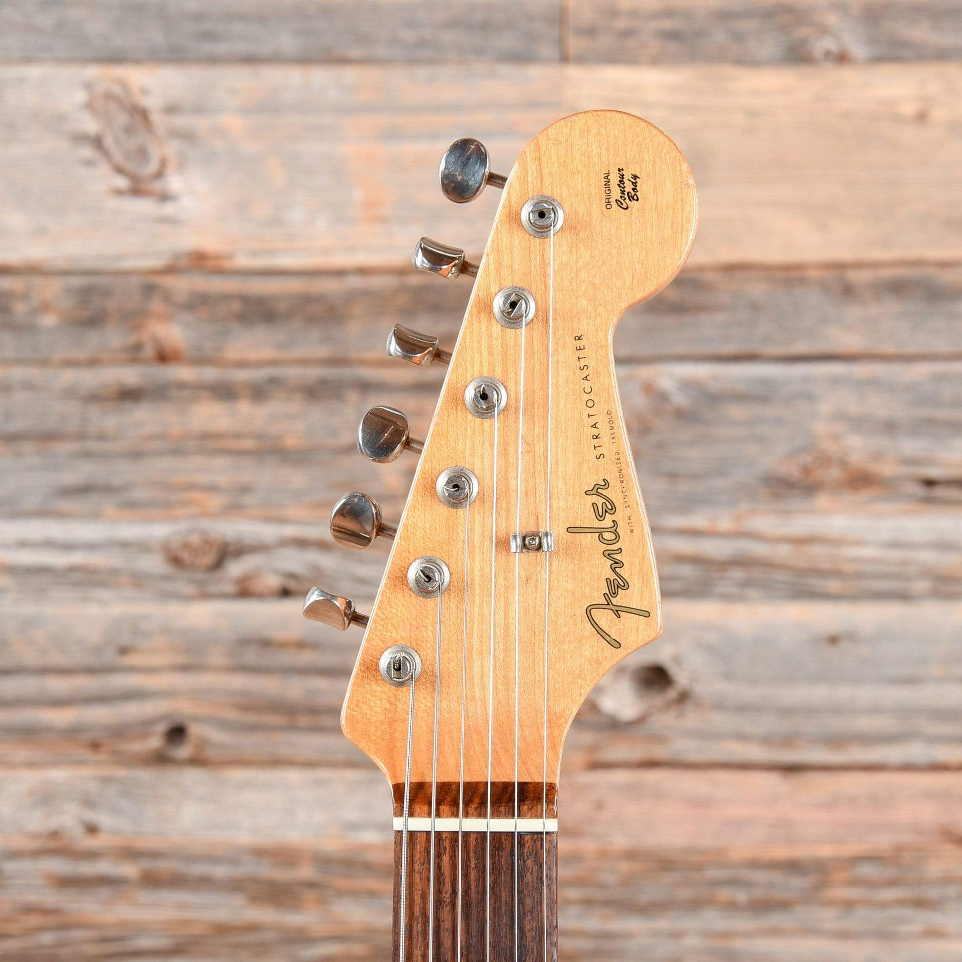 Fender American Vintage '62 Stratocaster Sunburst 2000 Electric Guitars / Solid Body