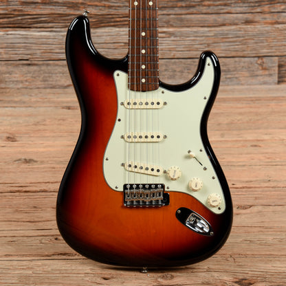 Fender American Vintage '62 Stratocaster Sunburst 2012 Electric Guitars / Solid Body
