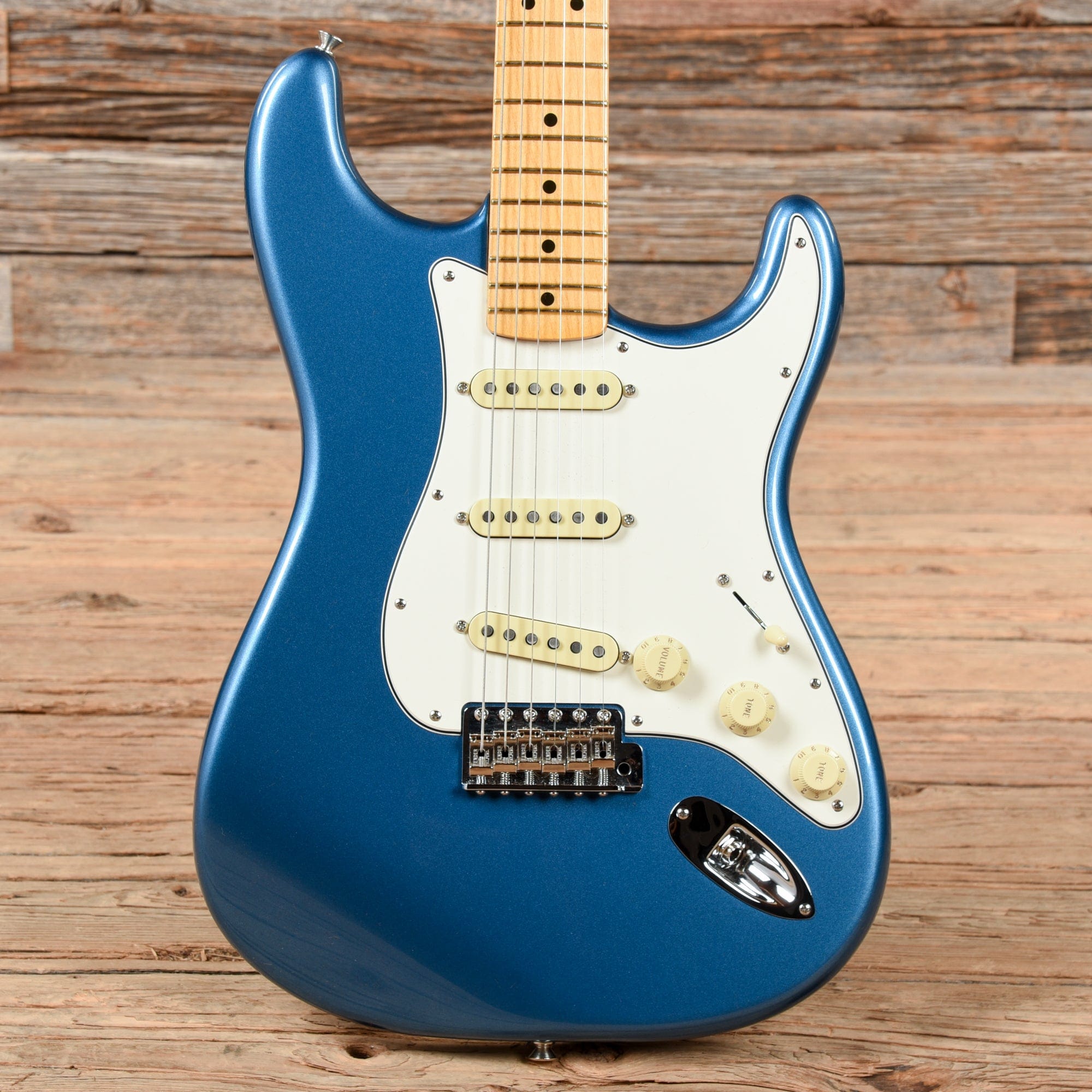 Fender American Vintage II '73 Stratocaster Lake Placid Blue Electric Guitars / Solid Body