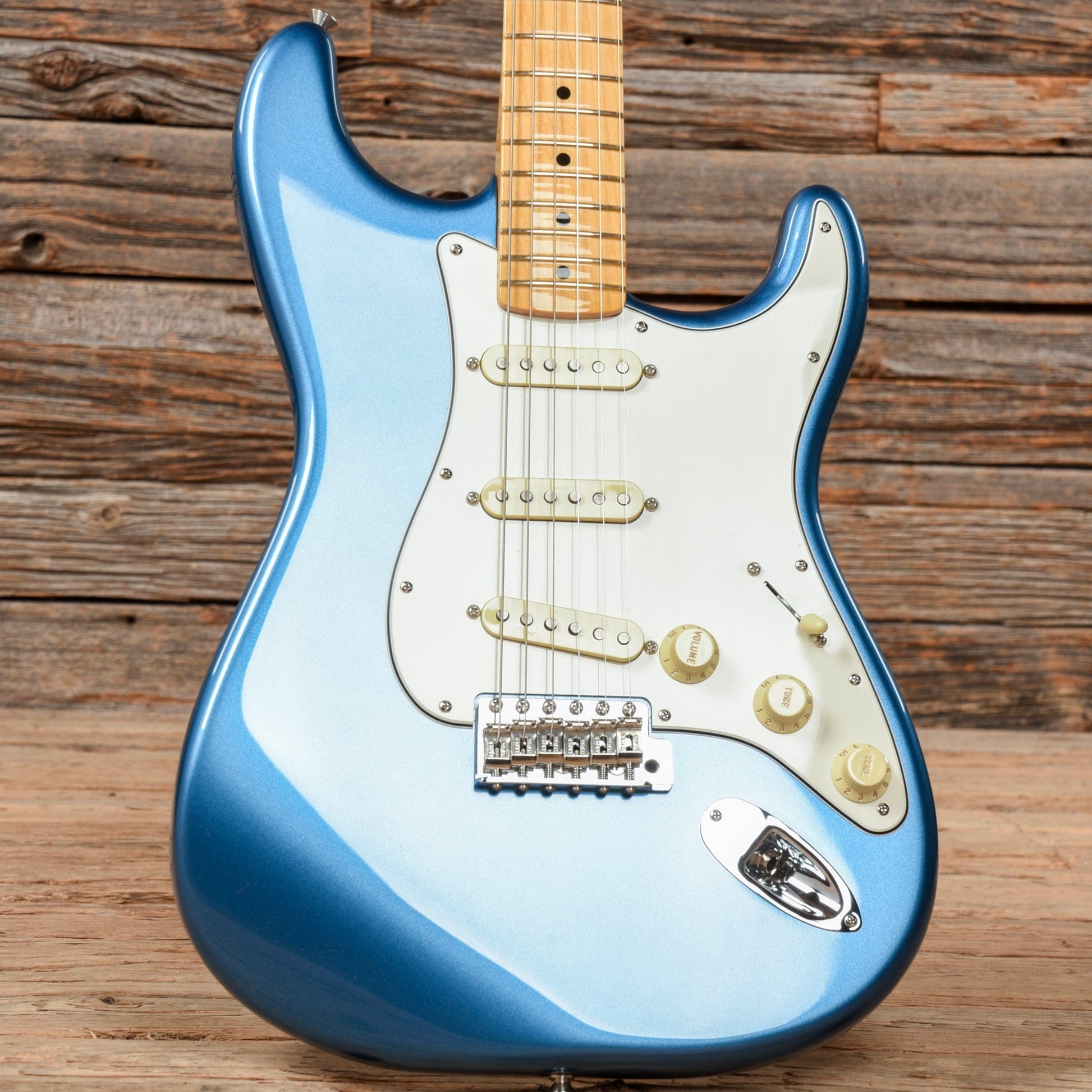 Fender American Vintage II '73 Stratocaster Lake Placid Blue Electric Guitars / Solid Body