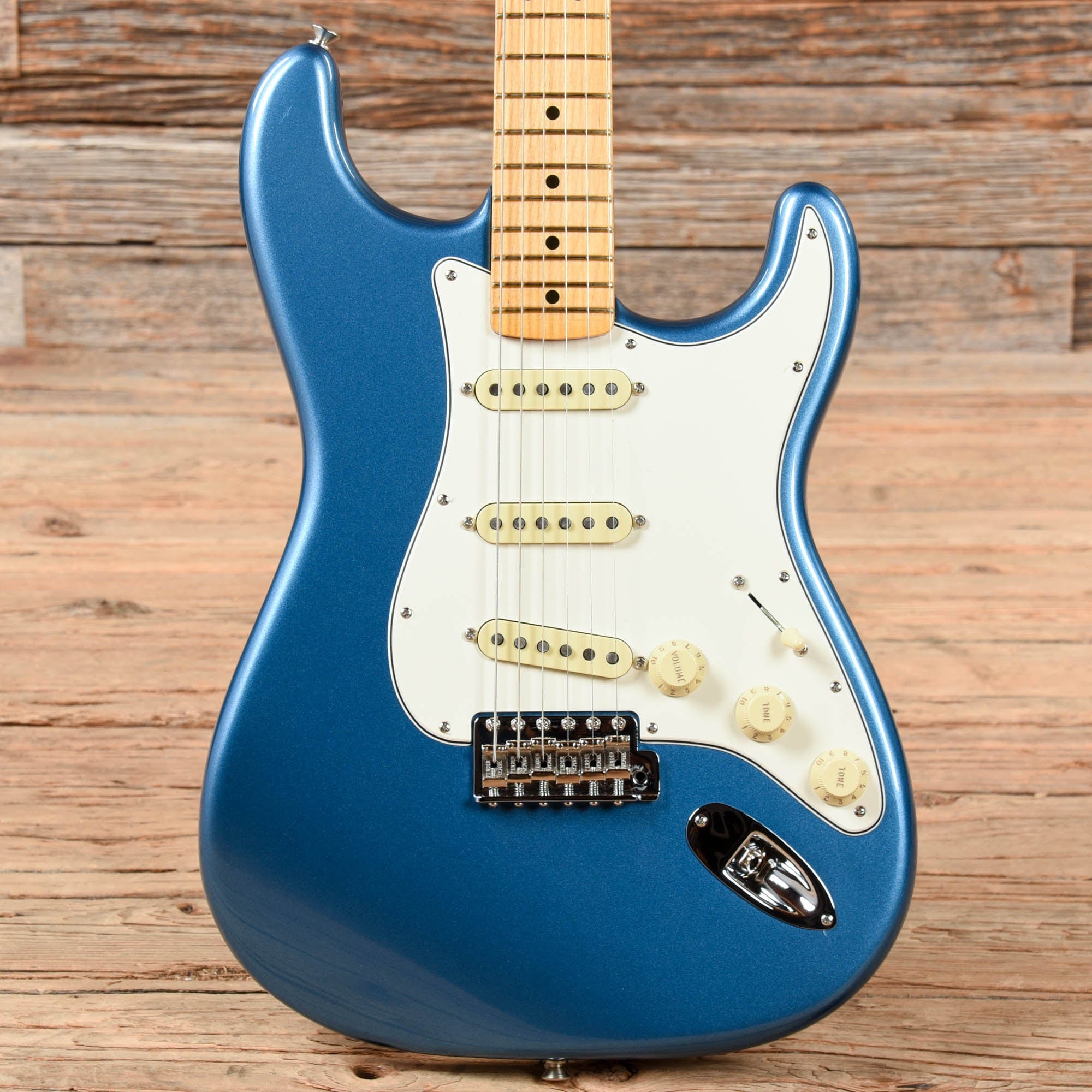 Fender American Vintage II '73 Stratocaster Lake Placid Blue Electric Guitars / Solid Body