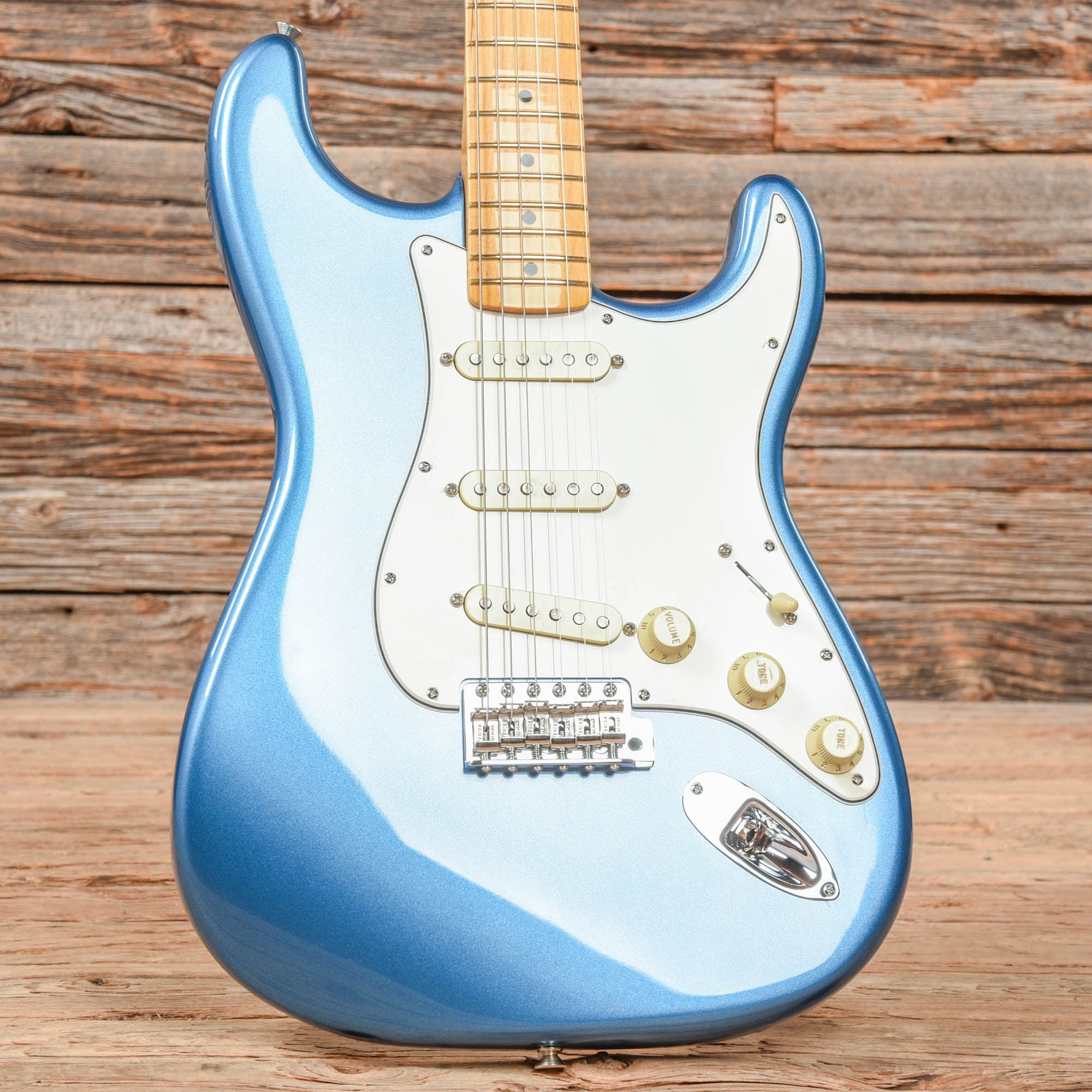 Fender American Vintage II '73 Stratocaster Lake Placid Blue Electric Guitars / Solid Body