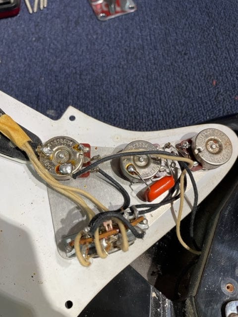 Fender American Vintage Reissue 57 Stratocaster Black 1986 Electric Guitars / Solid Body