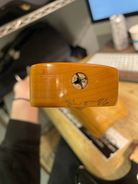 Fender American Vintage Reissue 57 Stratocaster Black 1986 Electric Guitars / Solid Body