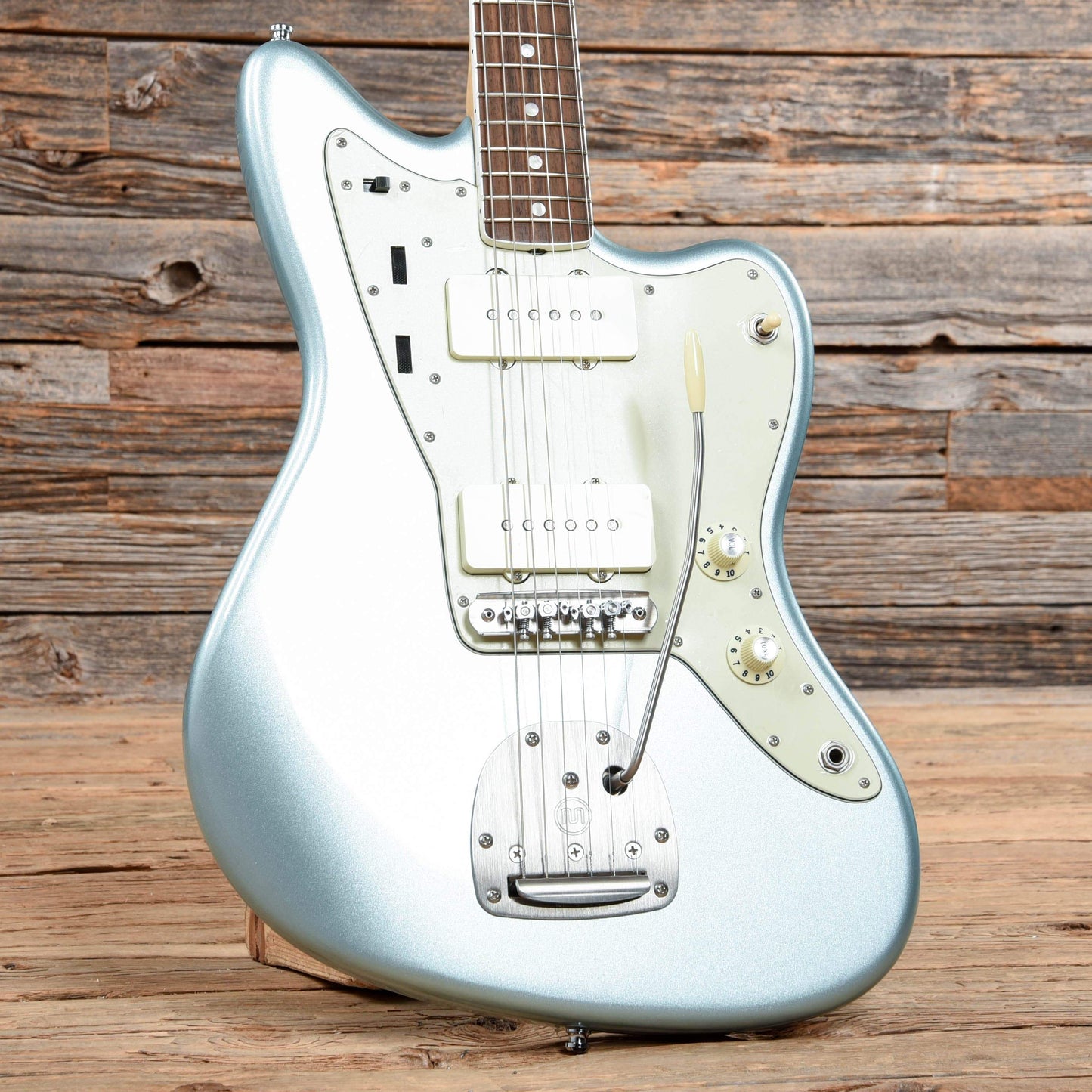 Fender American Vintage "Thin Skin" '65 Jazzmaster Firemist Silver 2017 Electric Guitars / Solid Body