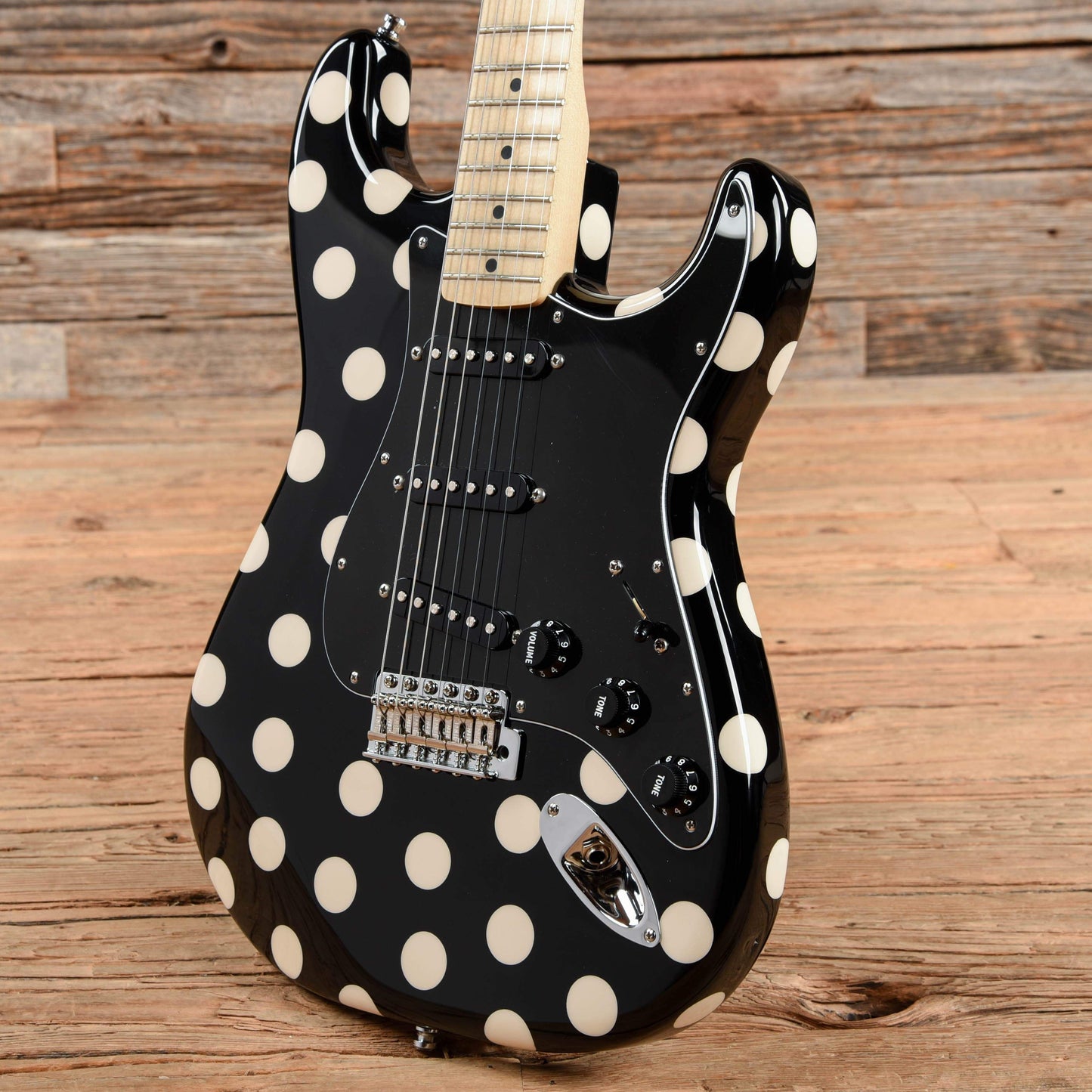Fender Artist Buddy Guy Standard Stratocaster Polka Dot Electric Guitars / Solid Body