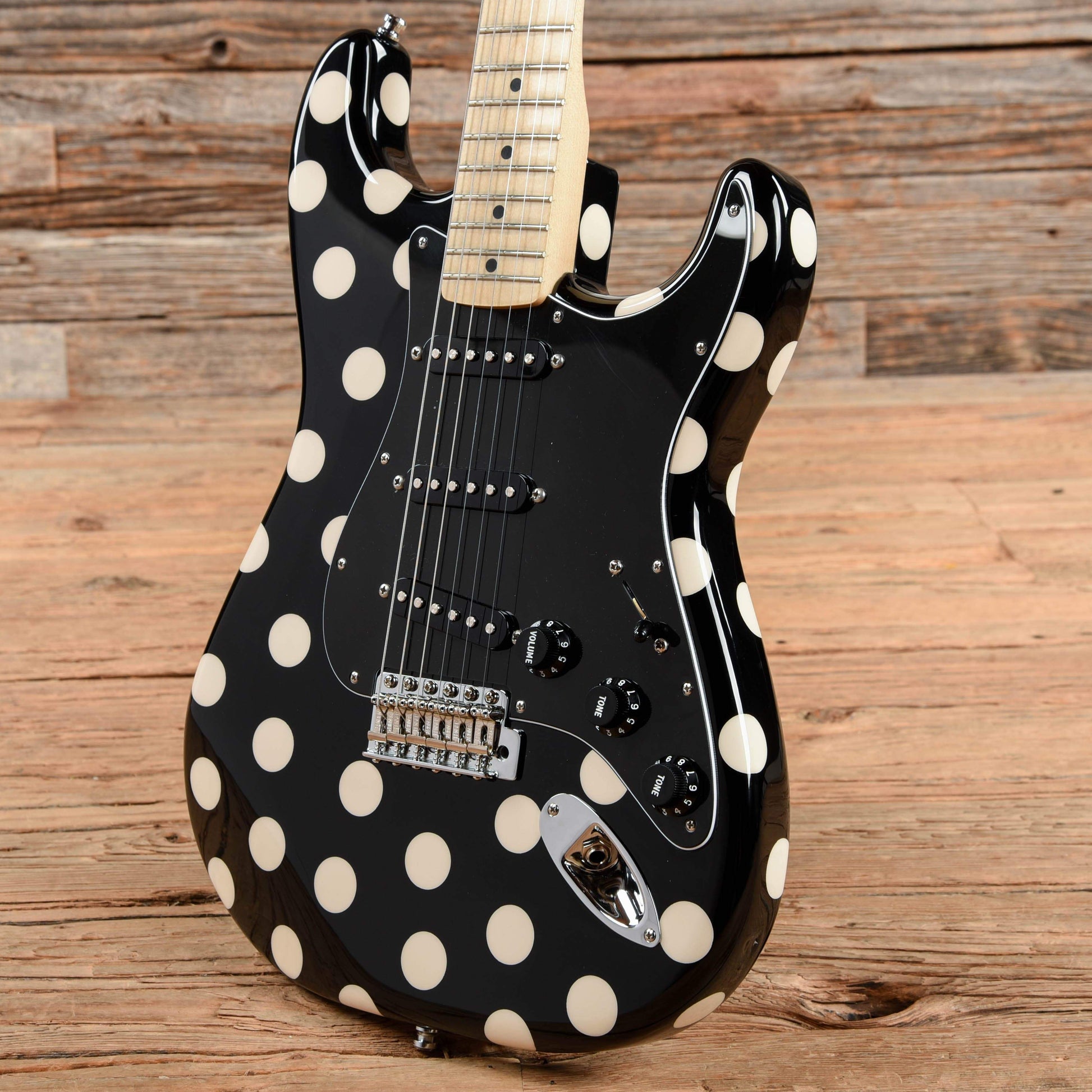 Fender Artist Buddy Guy Standard Stratocaster Polka Dot Electric Guitars / Solid Body