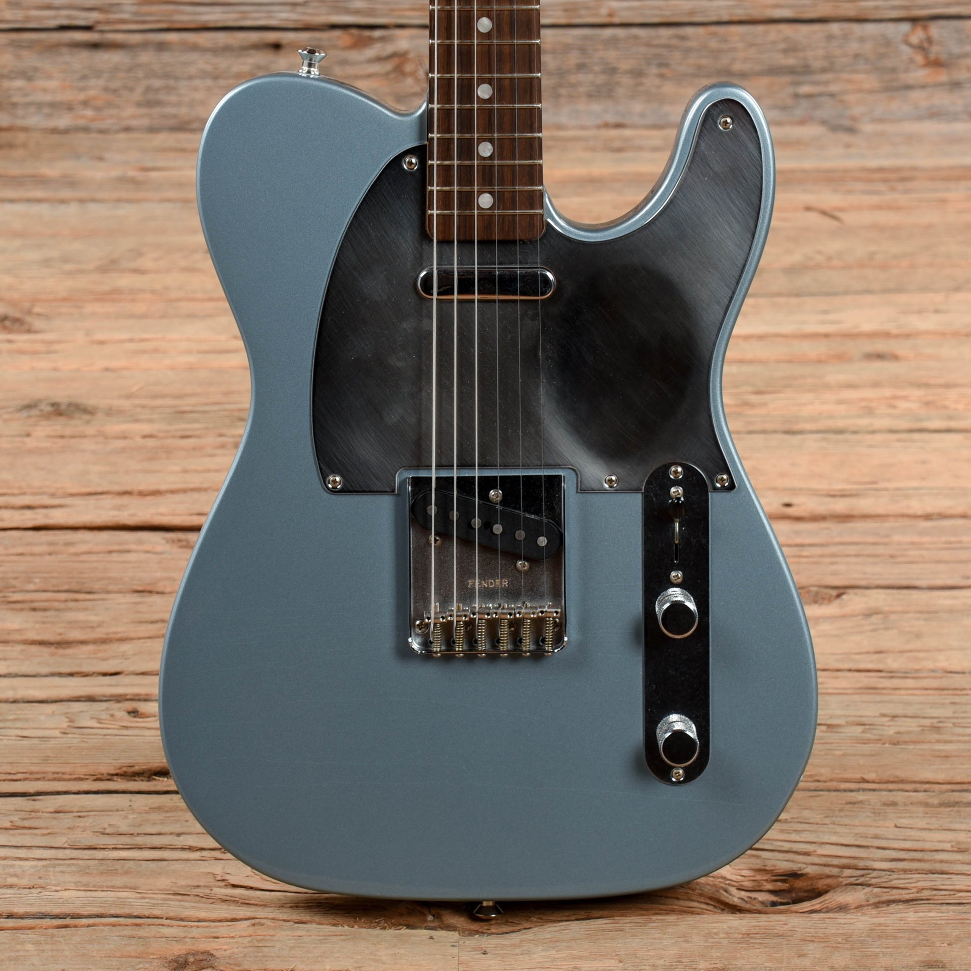 Fender Artist Chrissie Hynde Signature Telecaster Ice Blue Metallic Electric Guitars / Solid Body