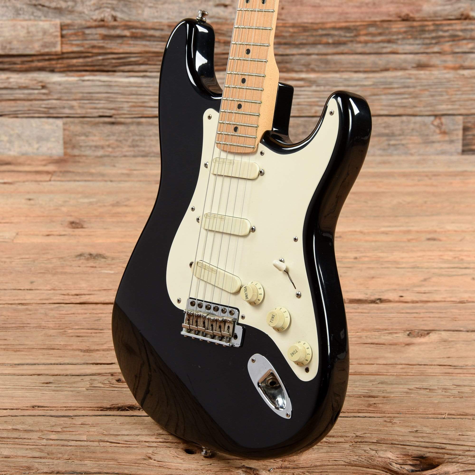 Fender Artist Eric Clapton Stratocaster Black 1996 Electric Guitars / Solid Body