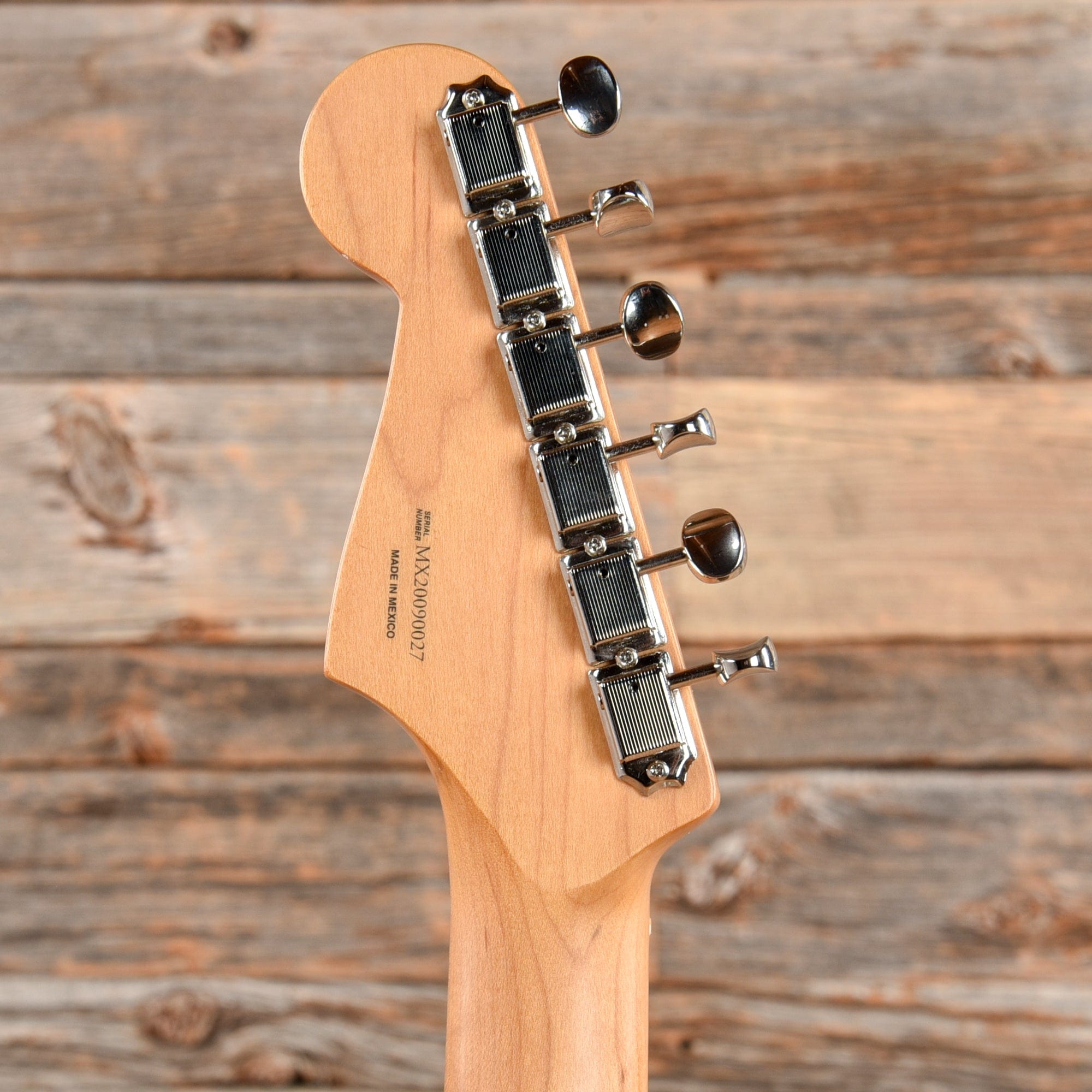 Fender Artist H.E.R. Stratocaster Chrome Glow 2020 Electric Guitars / Solid Body