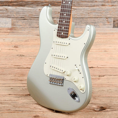 Fender Artist Series Robert Cray Stratocaster Inca Silver 2003 Electric Guitars / Solid Body