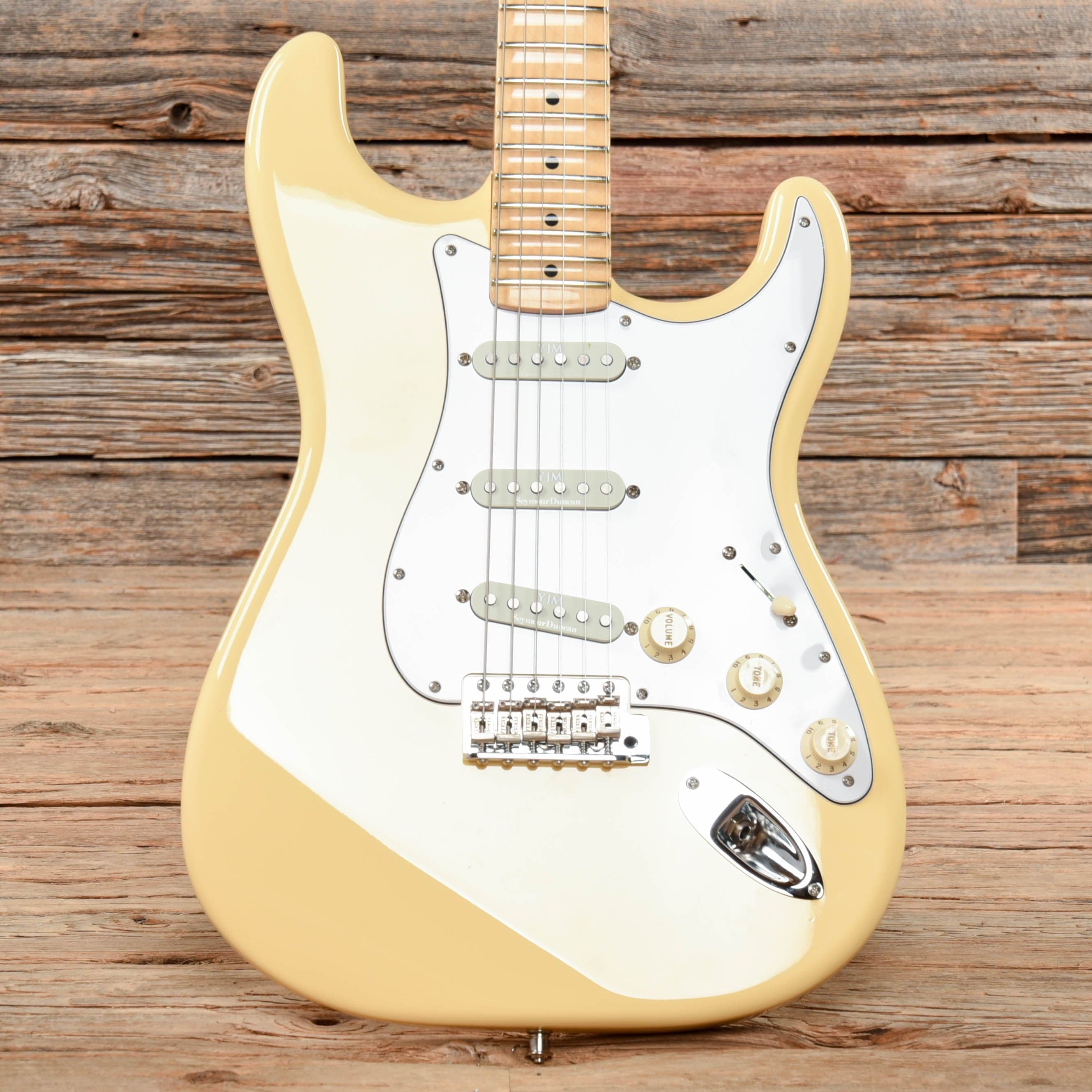 Fender Artist Series Yngwie Malmsteen Signature Stratocaster Vintage White 2013 Electric Guitars / Solid Body