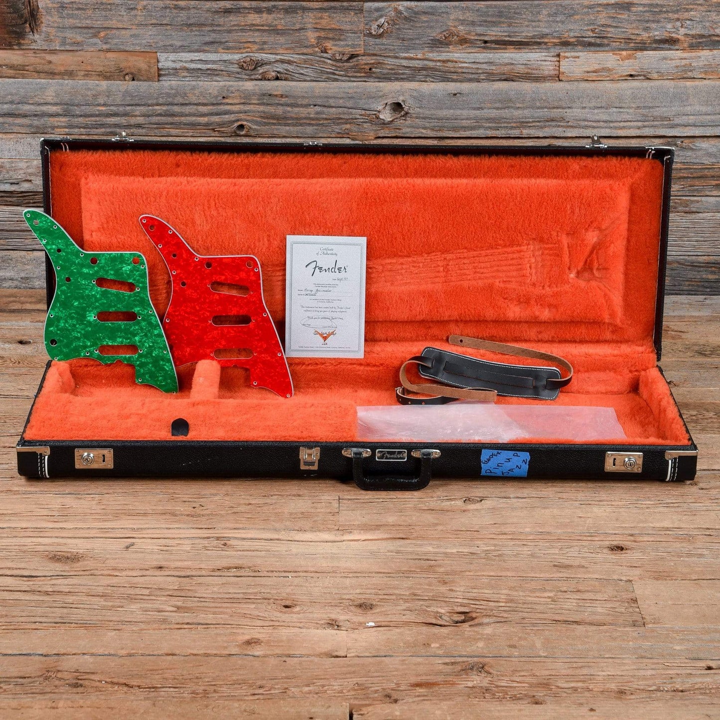 Fender  Blonde 1997 Electric Guitars / Solid Body