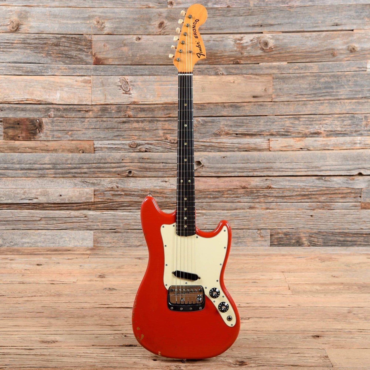 Fender Bronco Fiesta Red 1970 Electric Guitars / Solid Body