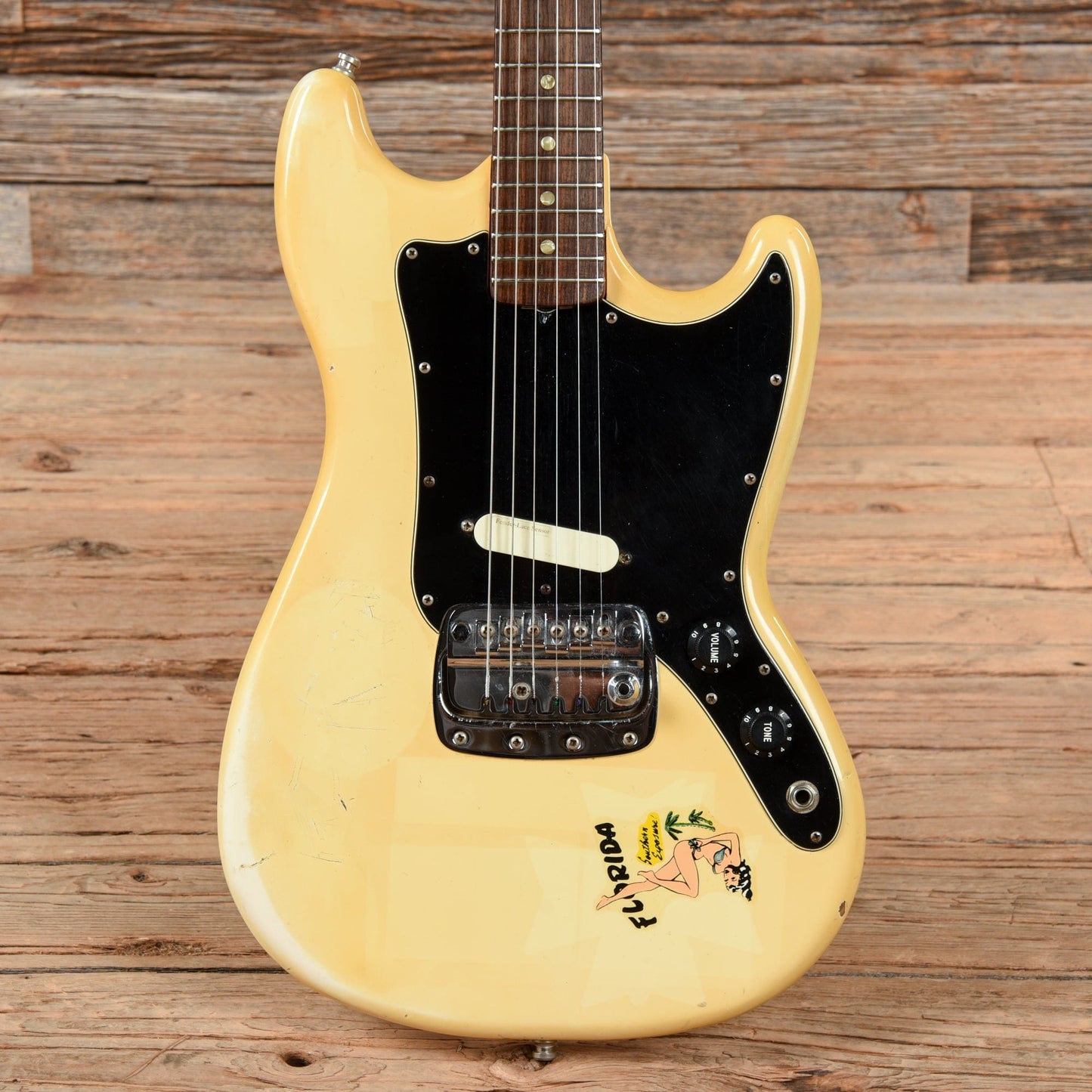 Fender Bronco Olympic White 1978 Electric Guitars / Solid Body