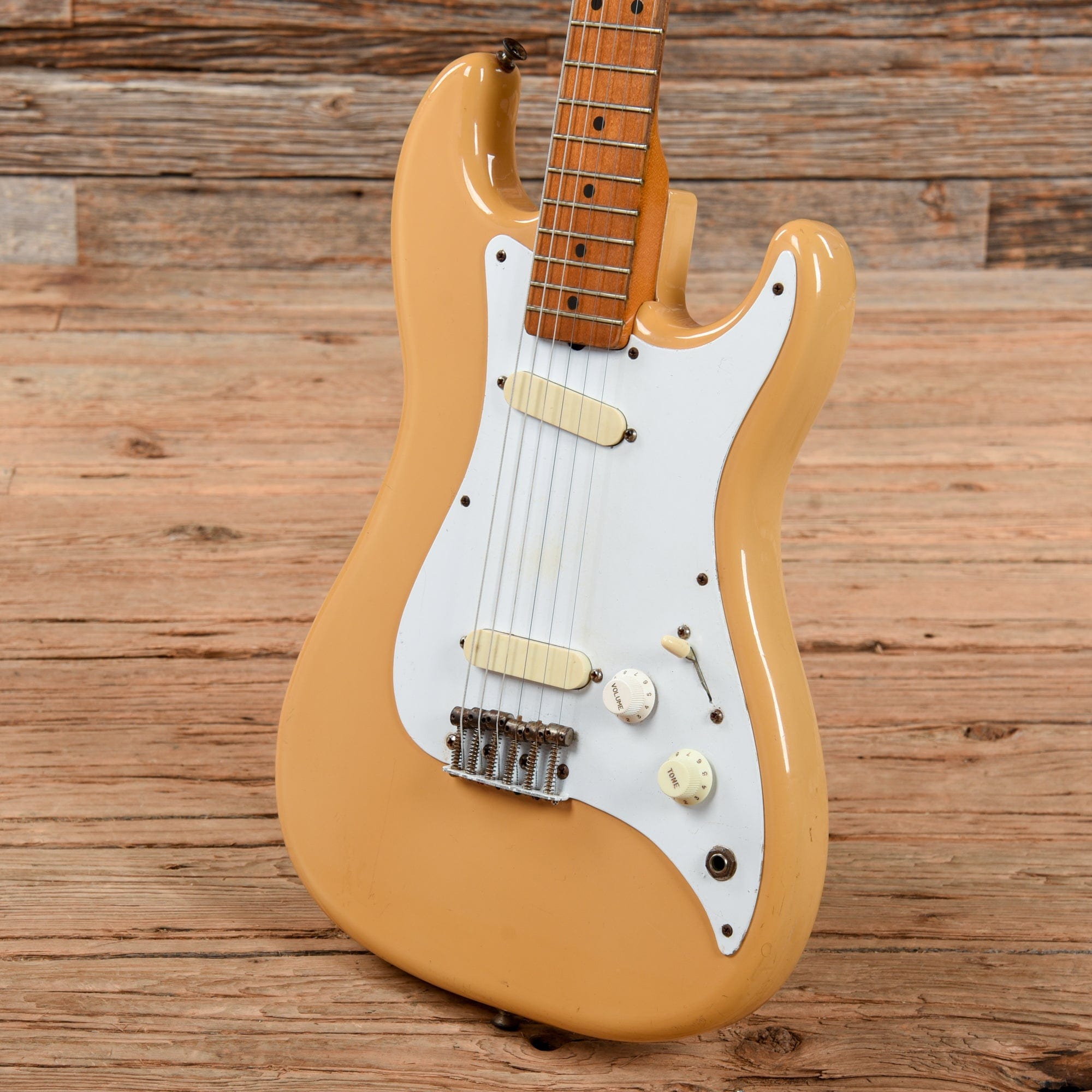 Fender Bullet Guitar White 1987 Electric Guitars / Solid Body
