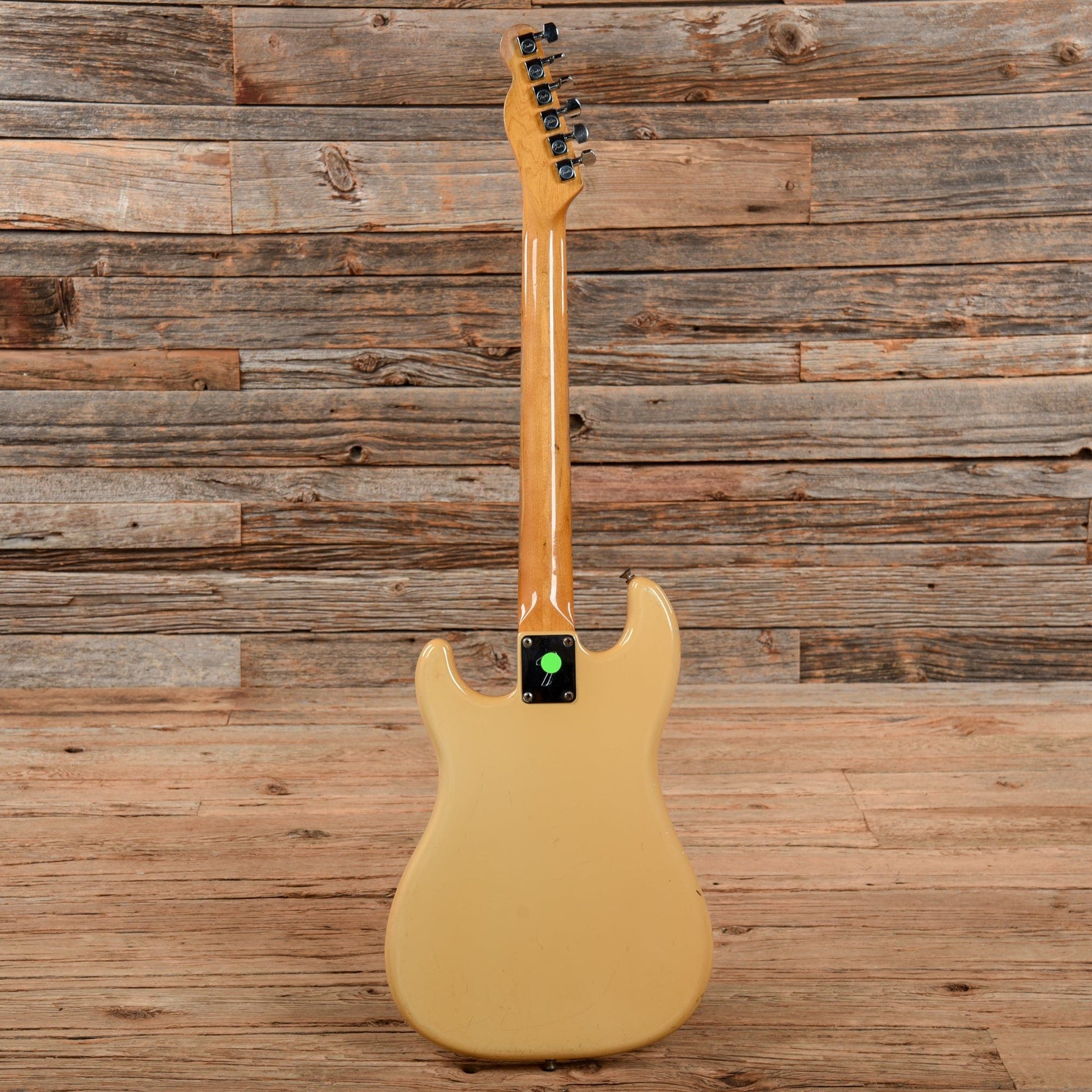 Fender Bullet Guitar White 1987 Electric Guitars / Solid Body