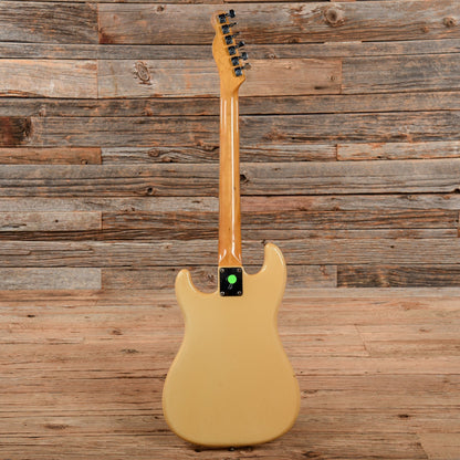 Fender Bullet Guitar White 1987 Electric Guitars / Solid Body