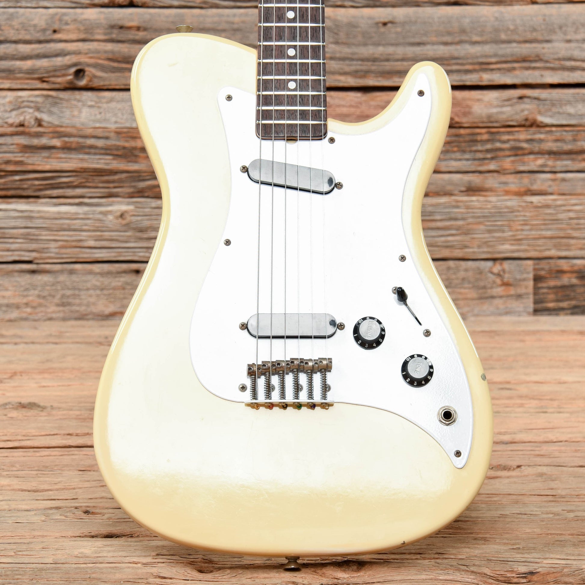 Fender Bullet I Ivory 1981 Electric Guitars / Solid Body