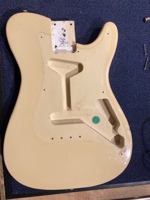 Fender Bullet I Ivory 1981 Electric Guitars / Solid Body