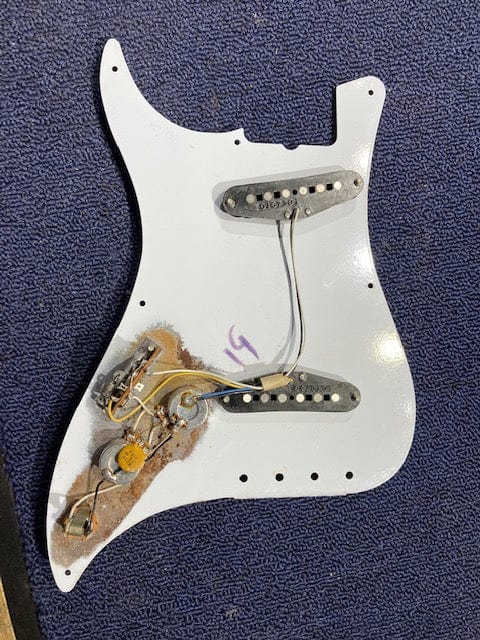 Fender Bullet I Ivory 1981 Electric Guitars / Solid Body
