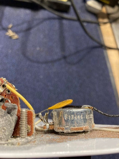 Fender Bullet I Ivory 1981 Electric Guitars / Solid Body