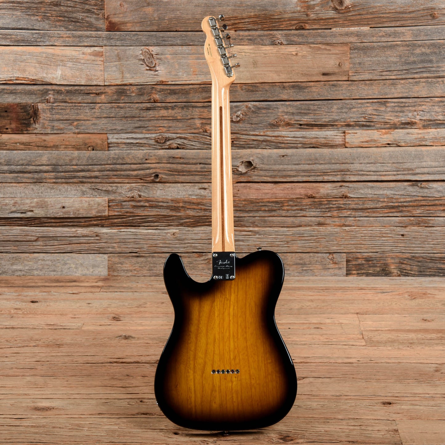 Fender Classic Player Baja Telecaster 2-Color Sunburst 2014 Electric Guitars / Solid Body