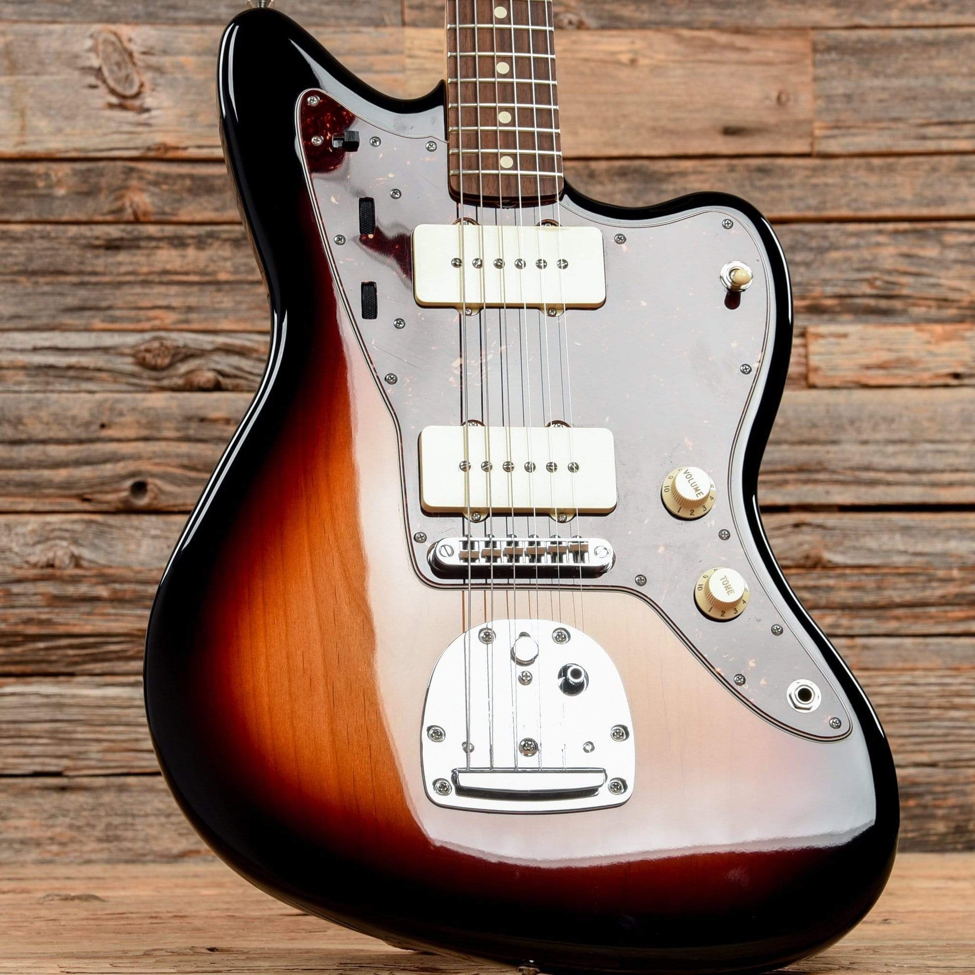 Fender Classic Player Jazzmaster Special Sunburst 2015 Electric Guitars / Solid Body