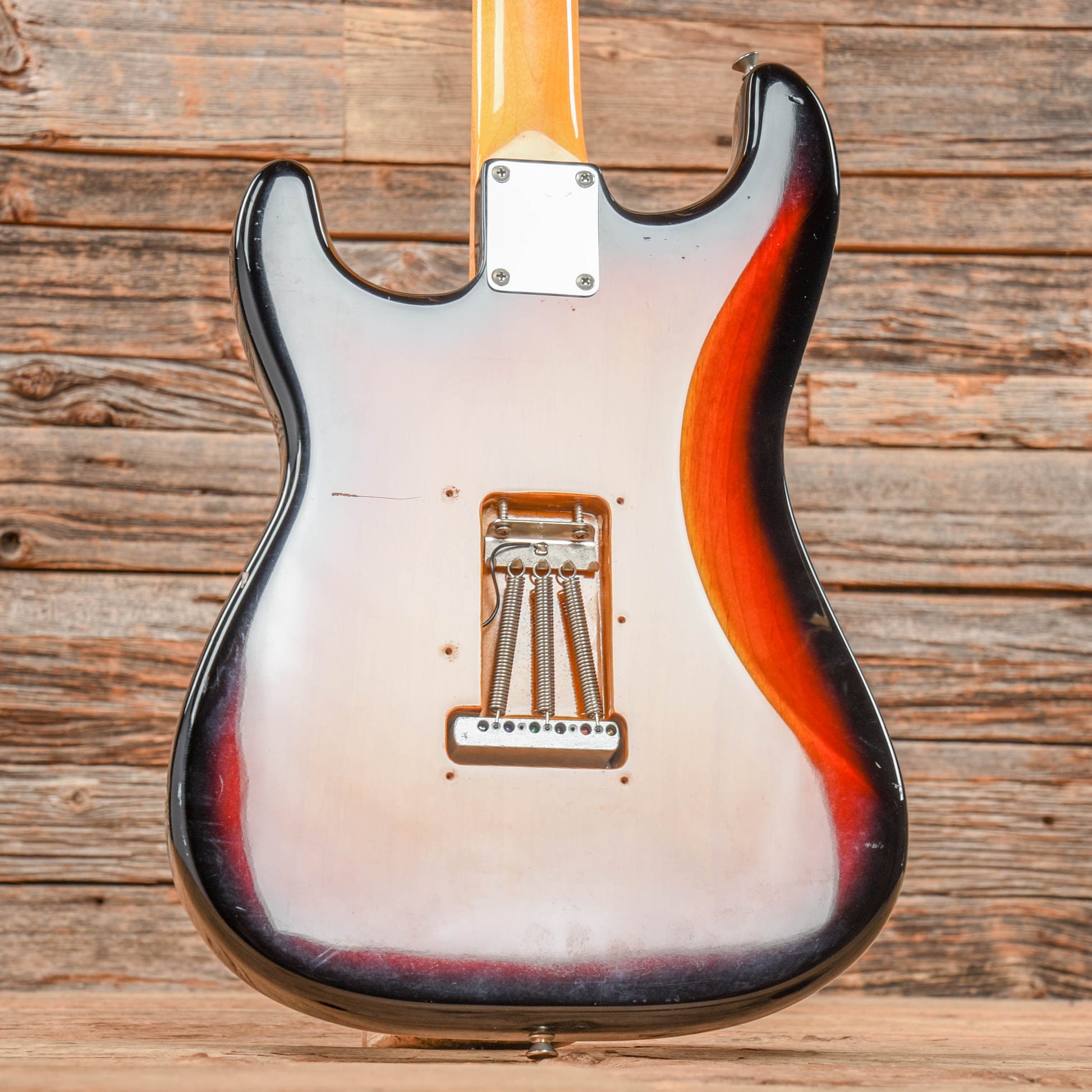Fender Classic Series '60s Stratocaster Lacquer 3-Color Sunburst 2013 Electric Guitars / Solid Body