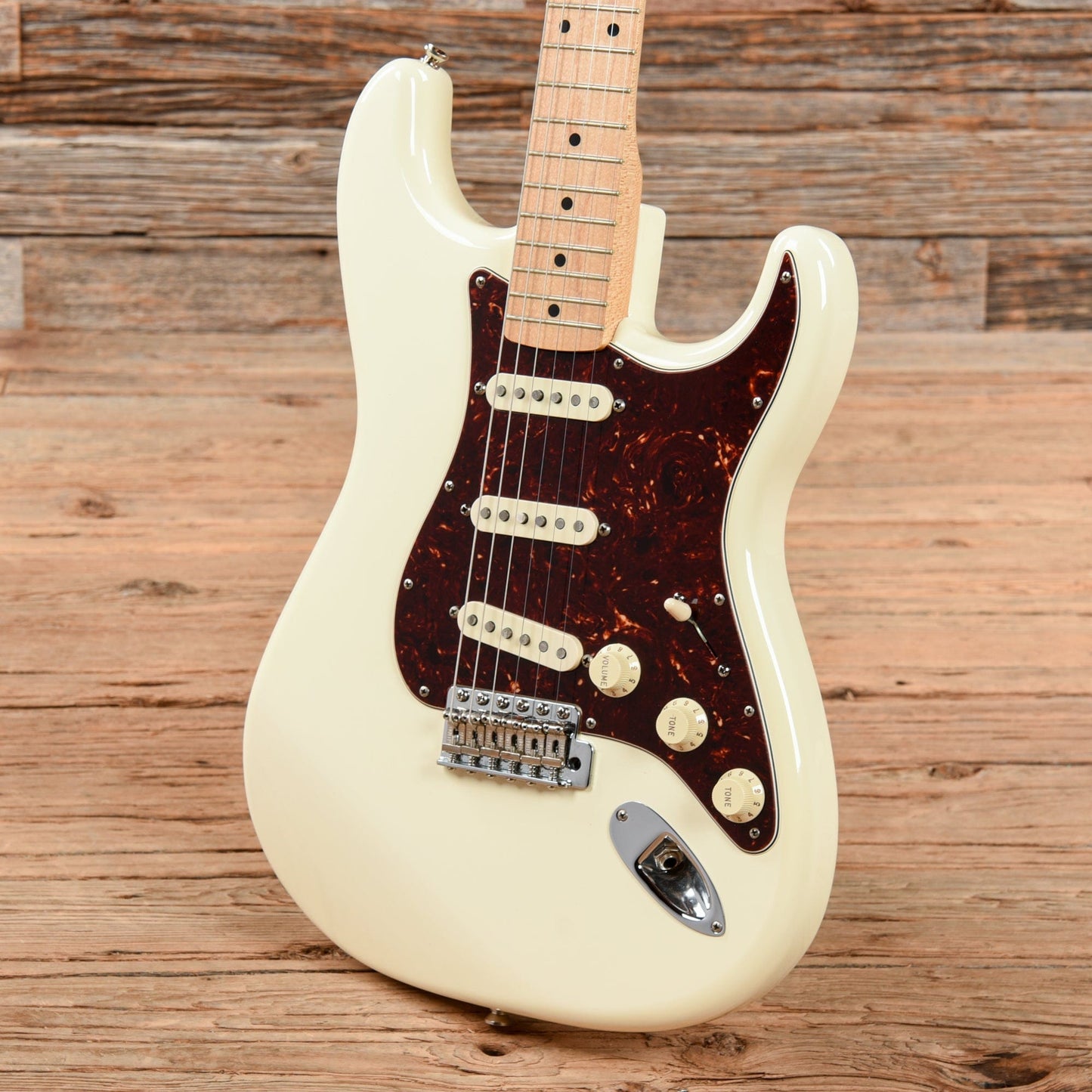 Fender Classic Series '70s Stratocaster Olympic White 2010 Electric Guitars / Solid Body