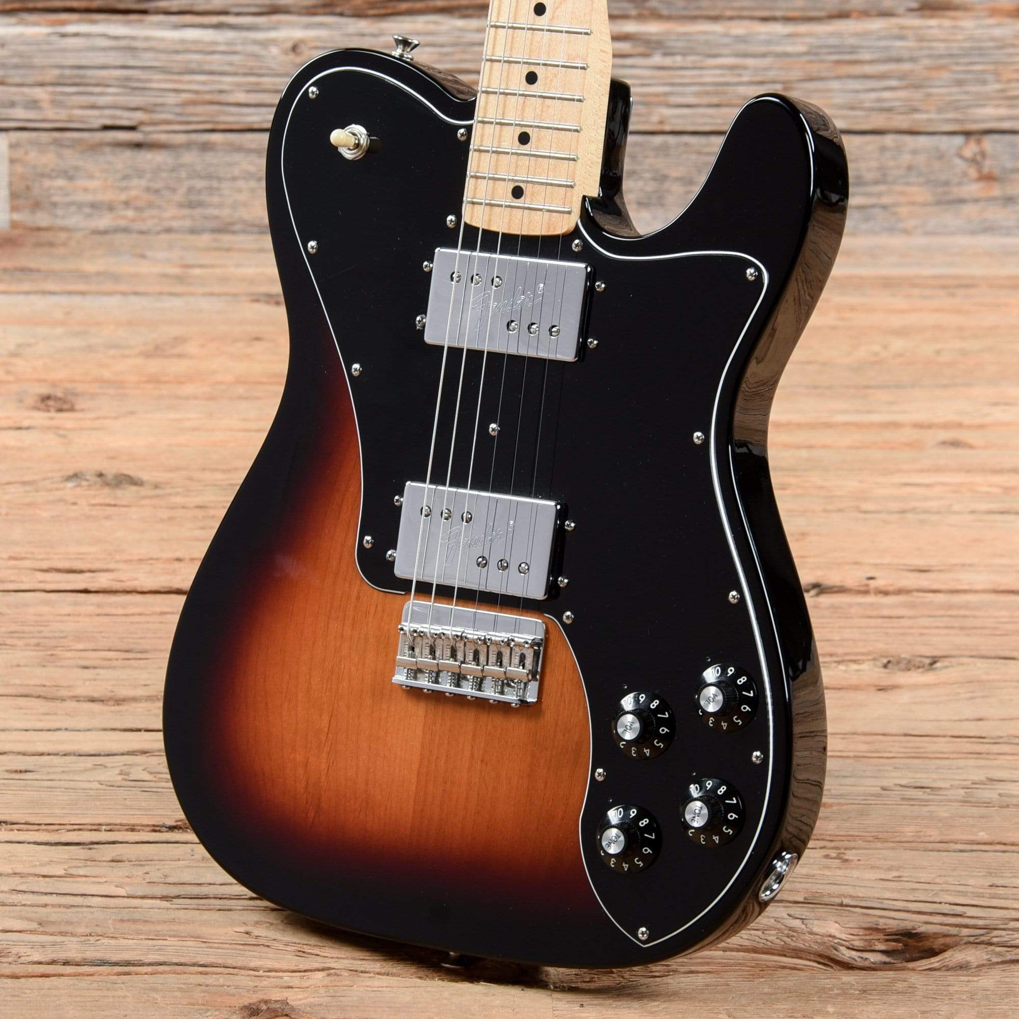 Fender Classic Series '72 Telecaster Deluxe Sunburst 2016