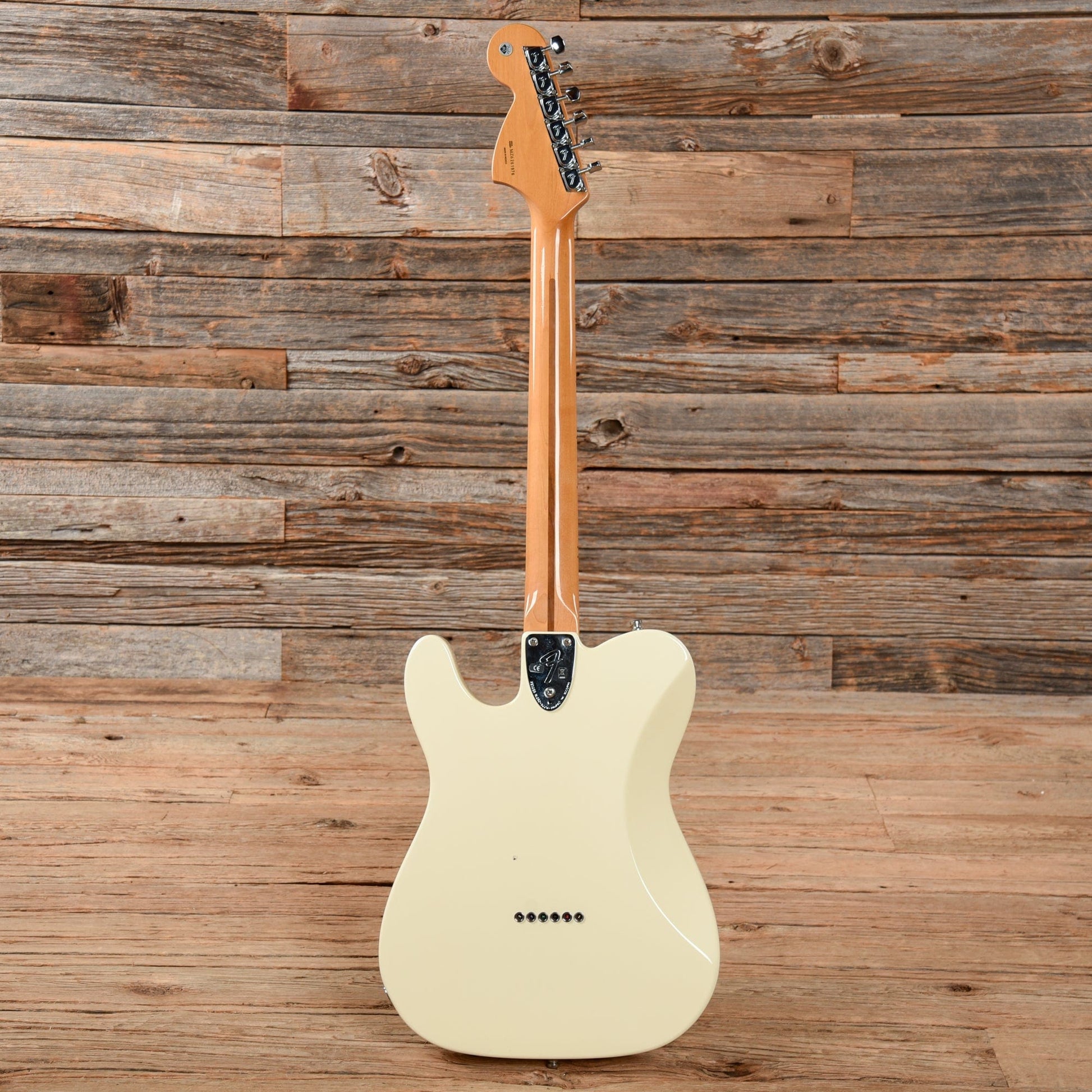 Fender Classic Series Telecaster Deluxe Arctic White 2006 Electric Guitars / Solid Body