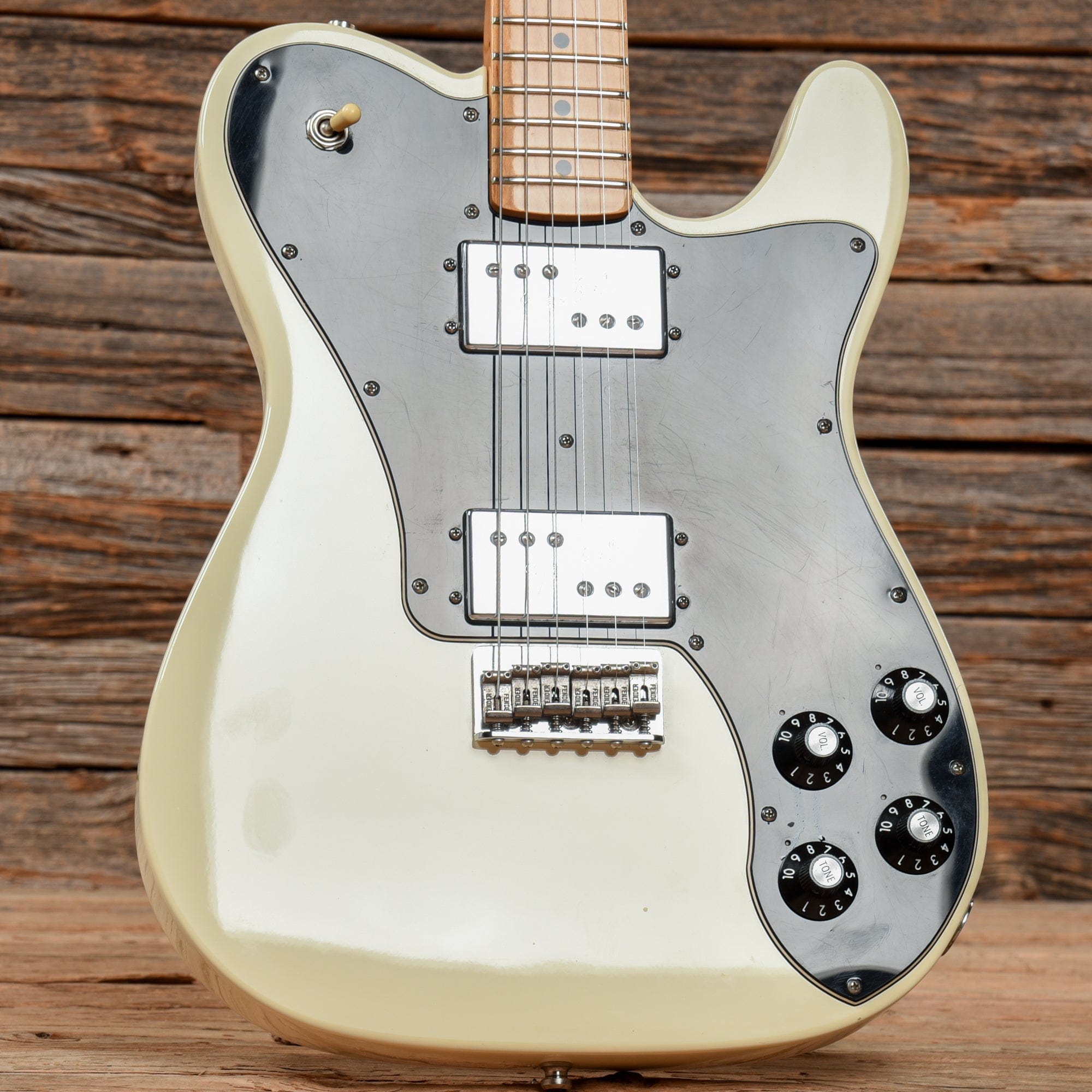 Fender Classic Series Telecaster Deluxe Arctic White 2006 Electric Guitars / Solid Body