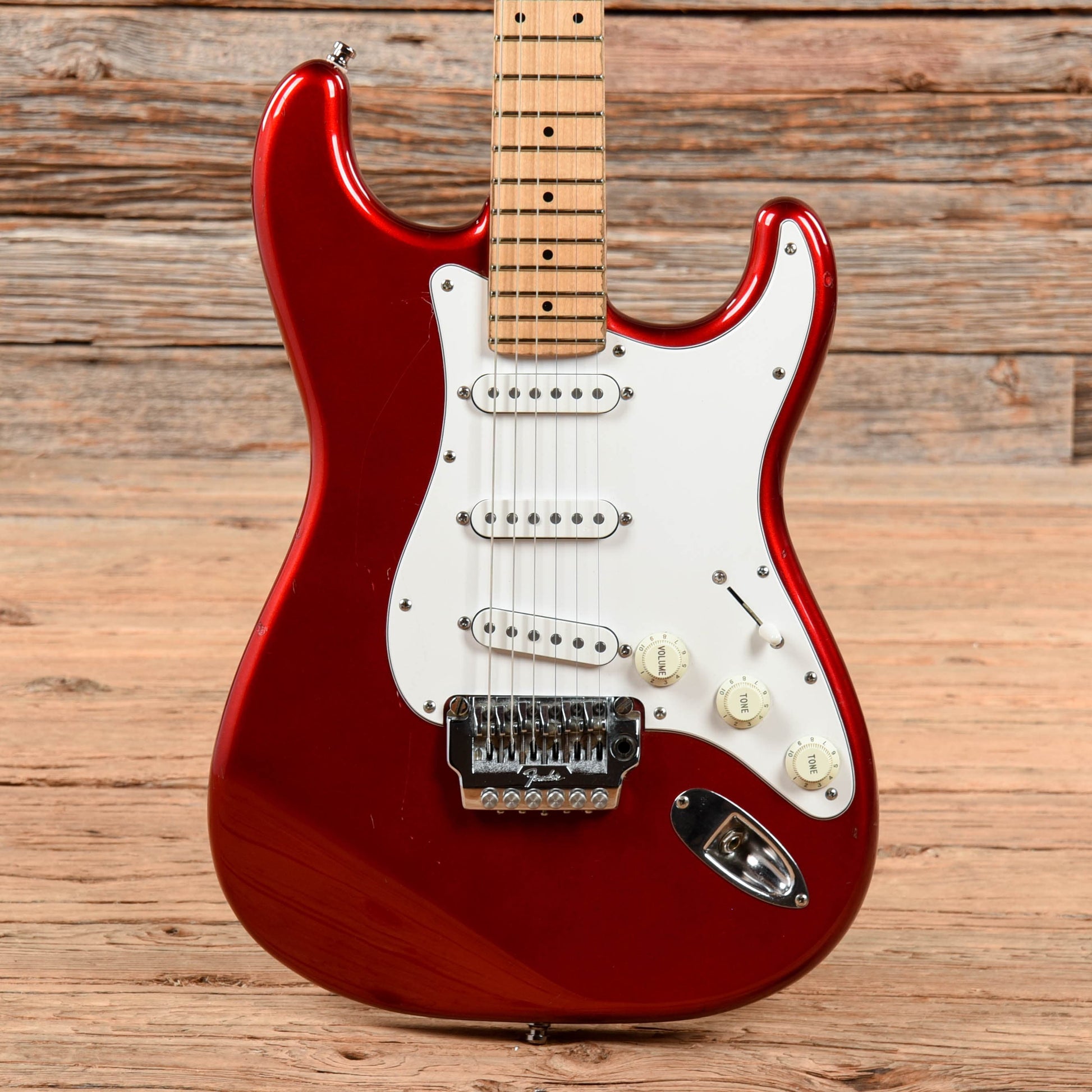 Fender Contemporary Strat Red 1985 Electric Guitars / Solid Body