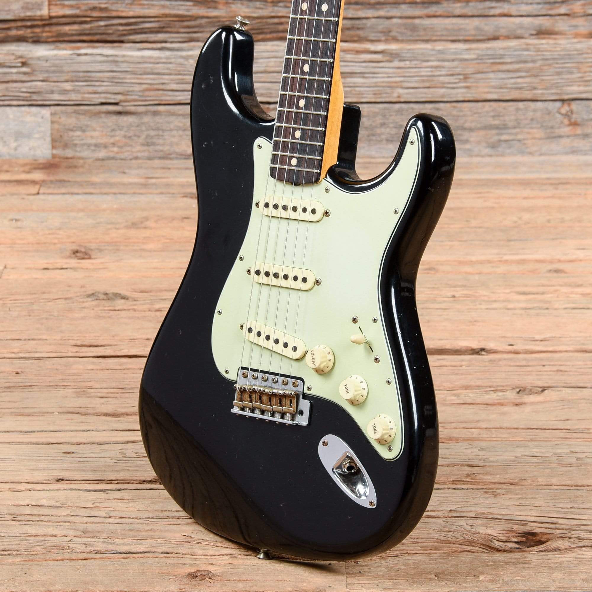Fender CS 1963 Stratocaster Journeyman Relic Black 2017 Electric Guitars / Solid Body