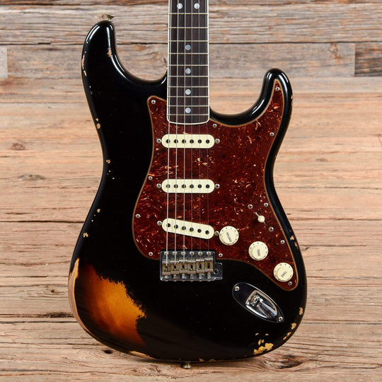 Fender CS NAMM Limited 1967 Stratocaster Relic Black Over Sunburst 2017 Electric Guitars / Solid Body
